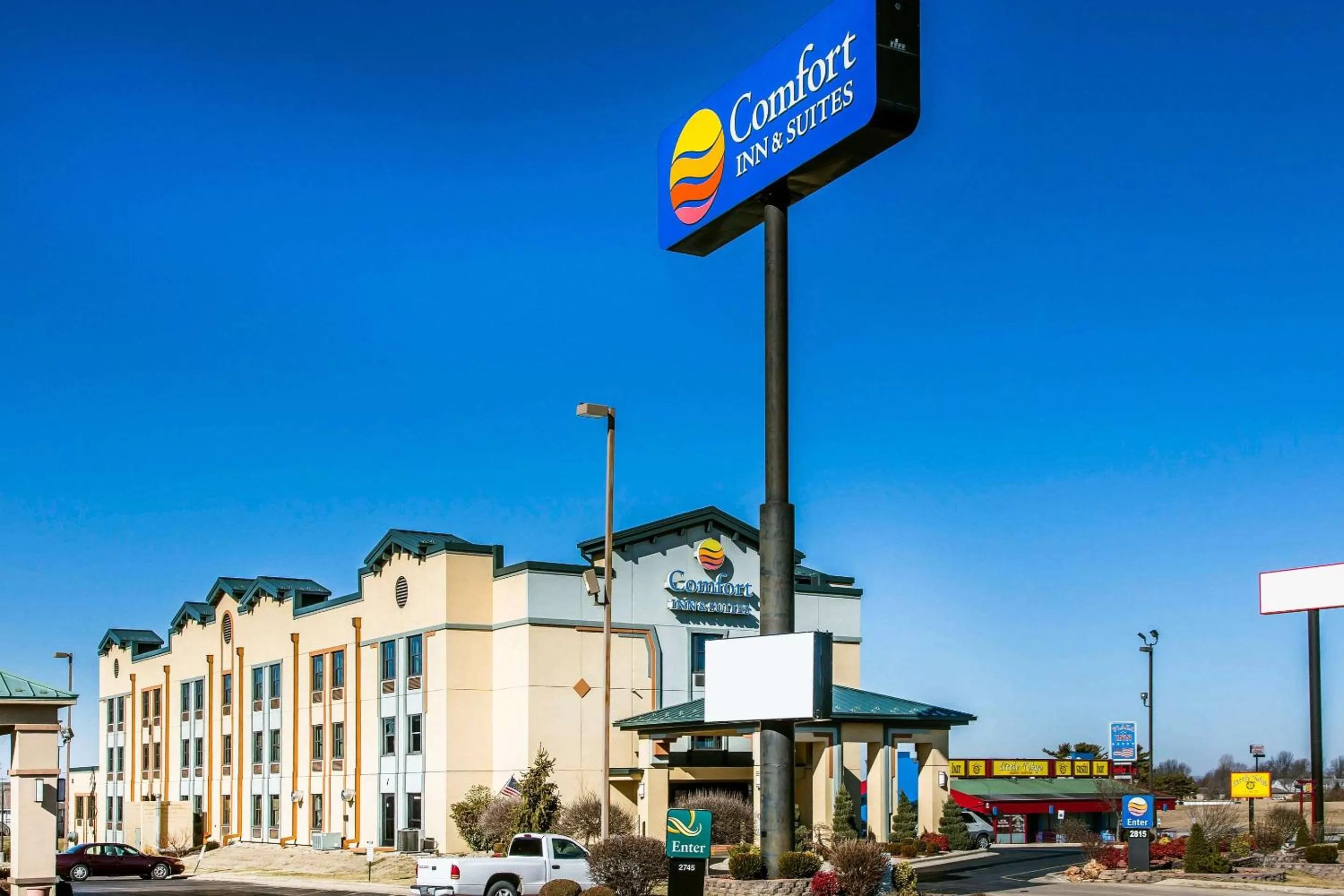 Property building in Comfort Inn & Suites Springfield I-44