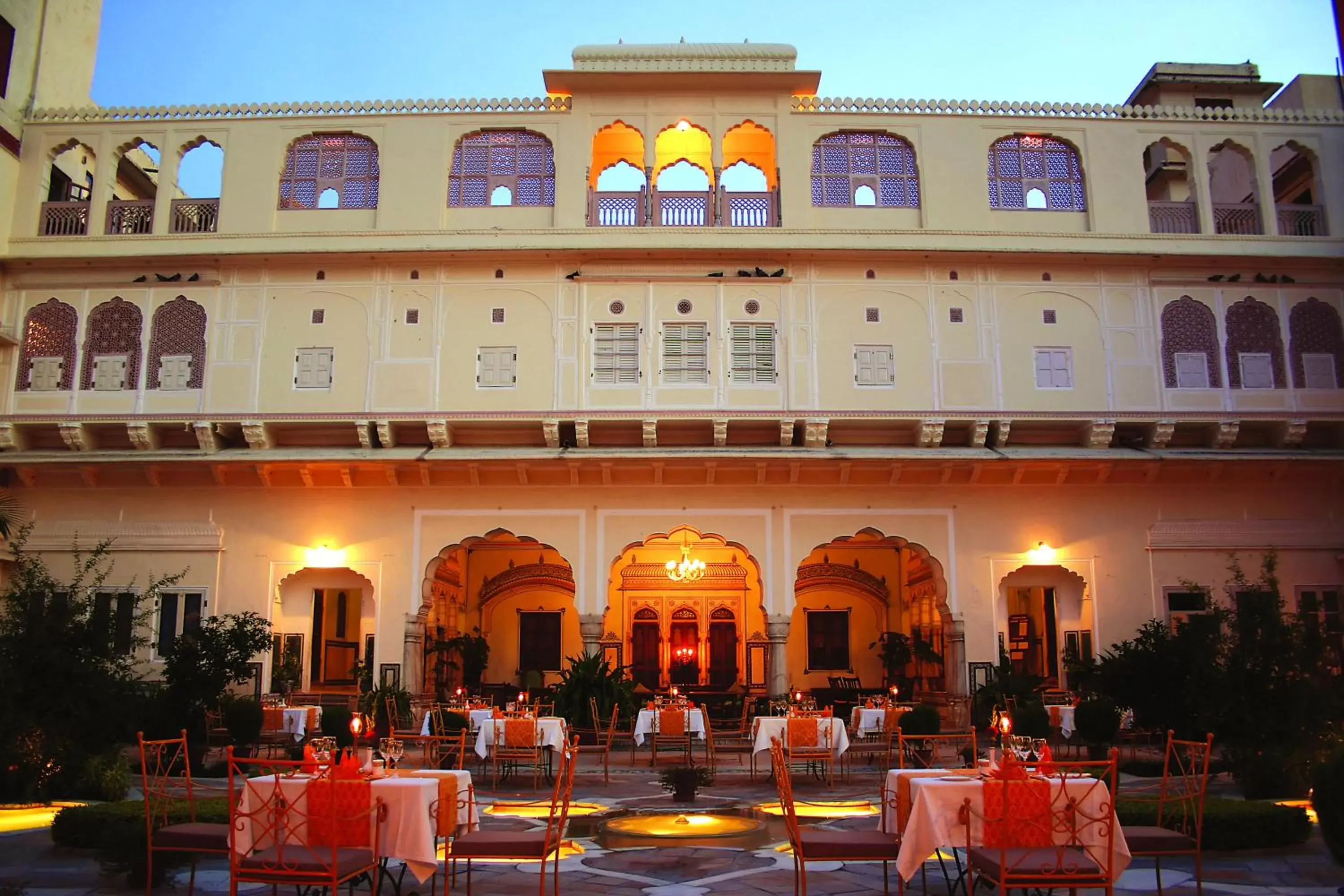 Restaurant/places to eat, Property Building in Samode Haveli