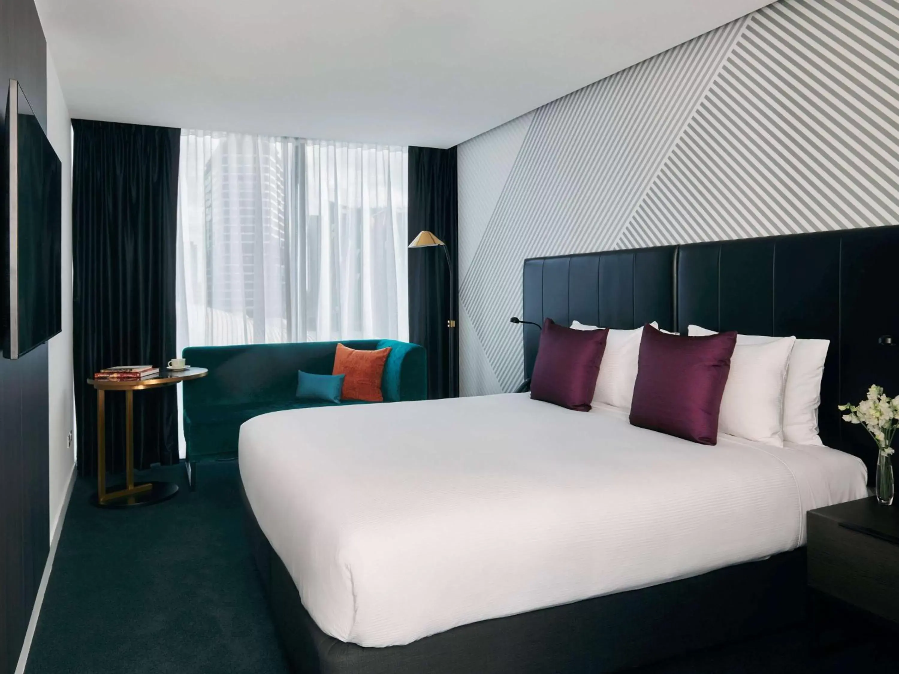 Bedroom, Bed in Movenpick Hotel Melbourne On Spencer