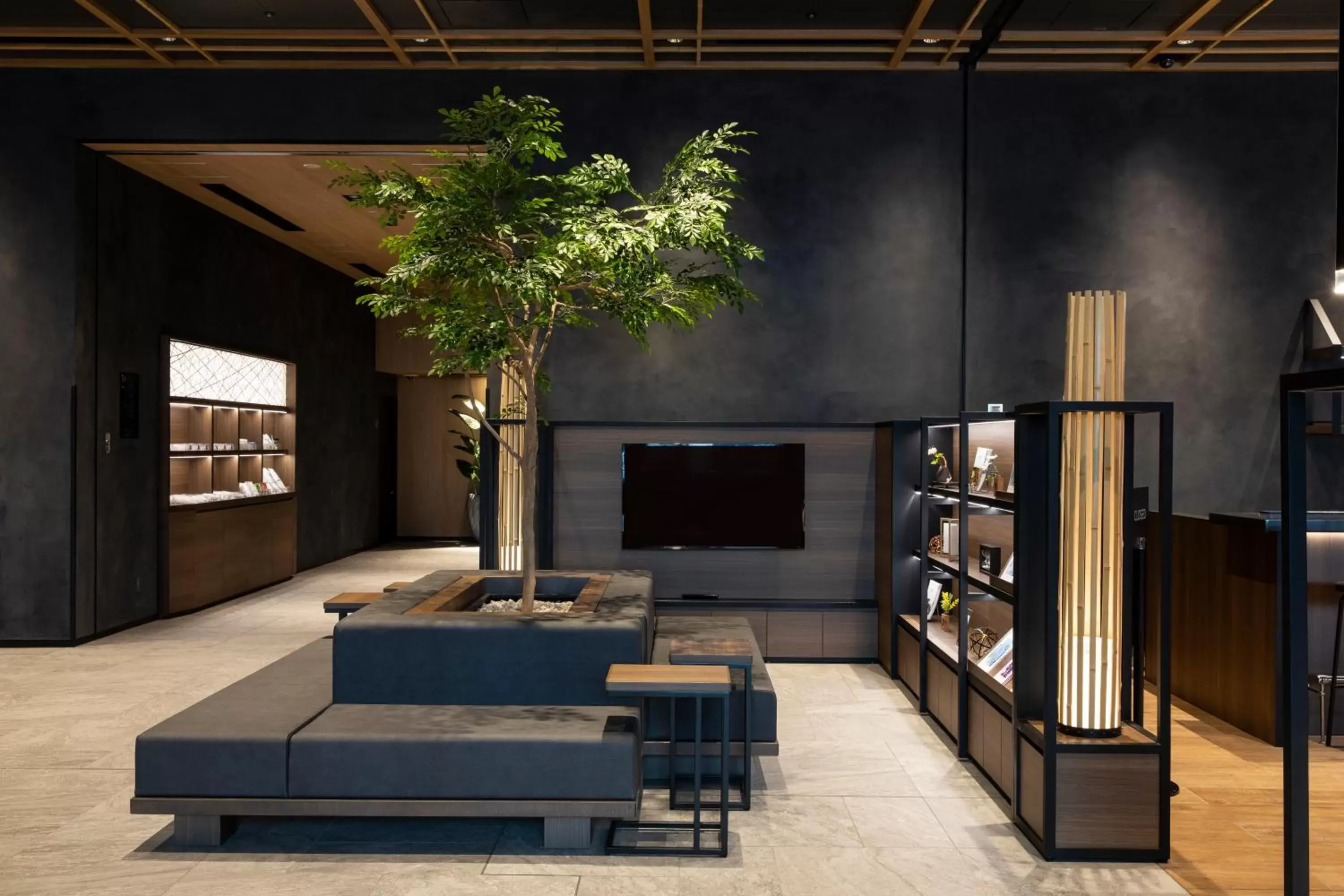 Lobby or reception in Hotel Keihan Tenmabashi Ekimae Lobby or reception in Hotel Keihan Tenmabashi Ekimae