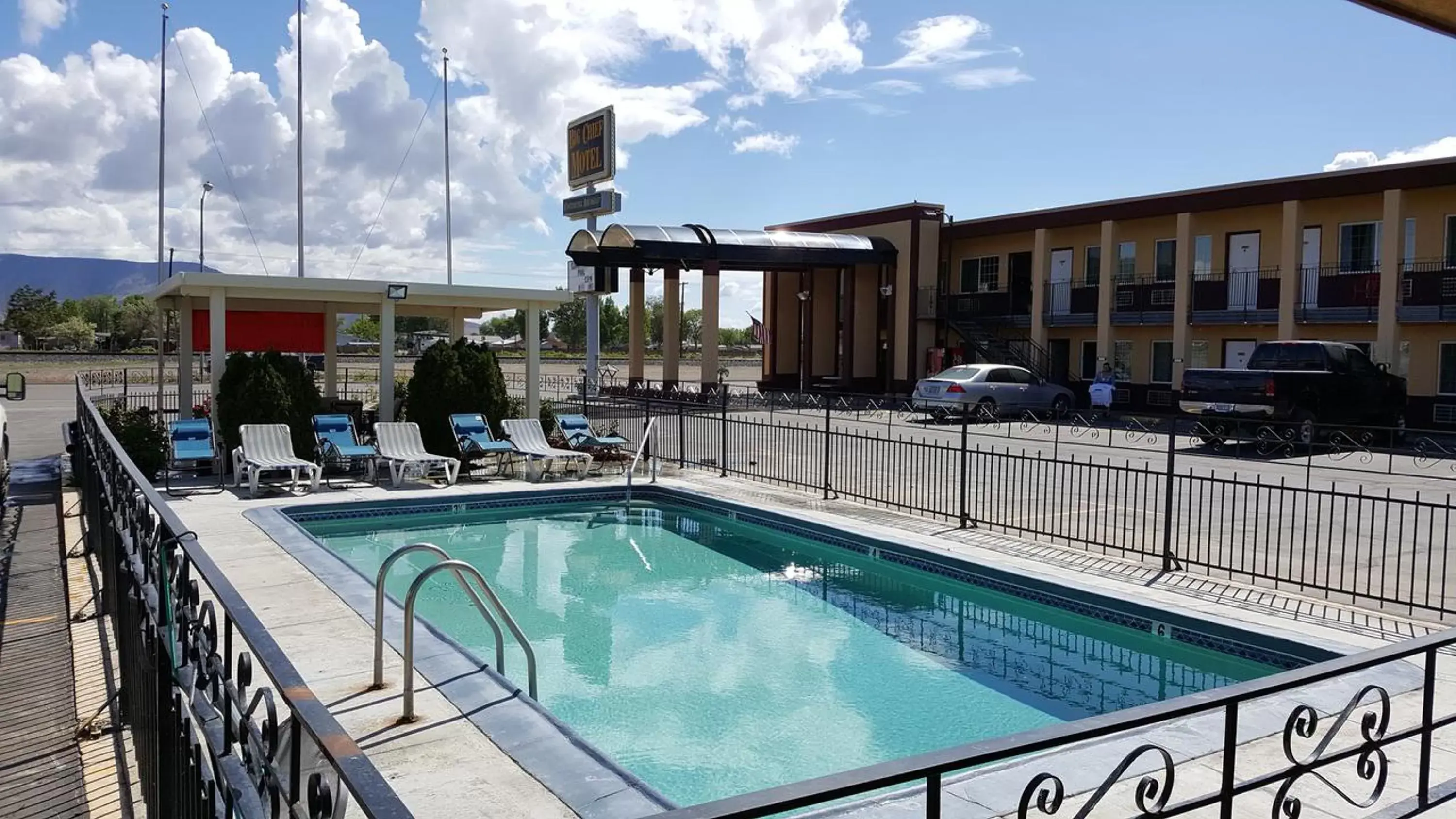 Other, Swimming Pool in Big Chief Motel