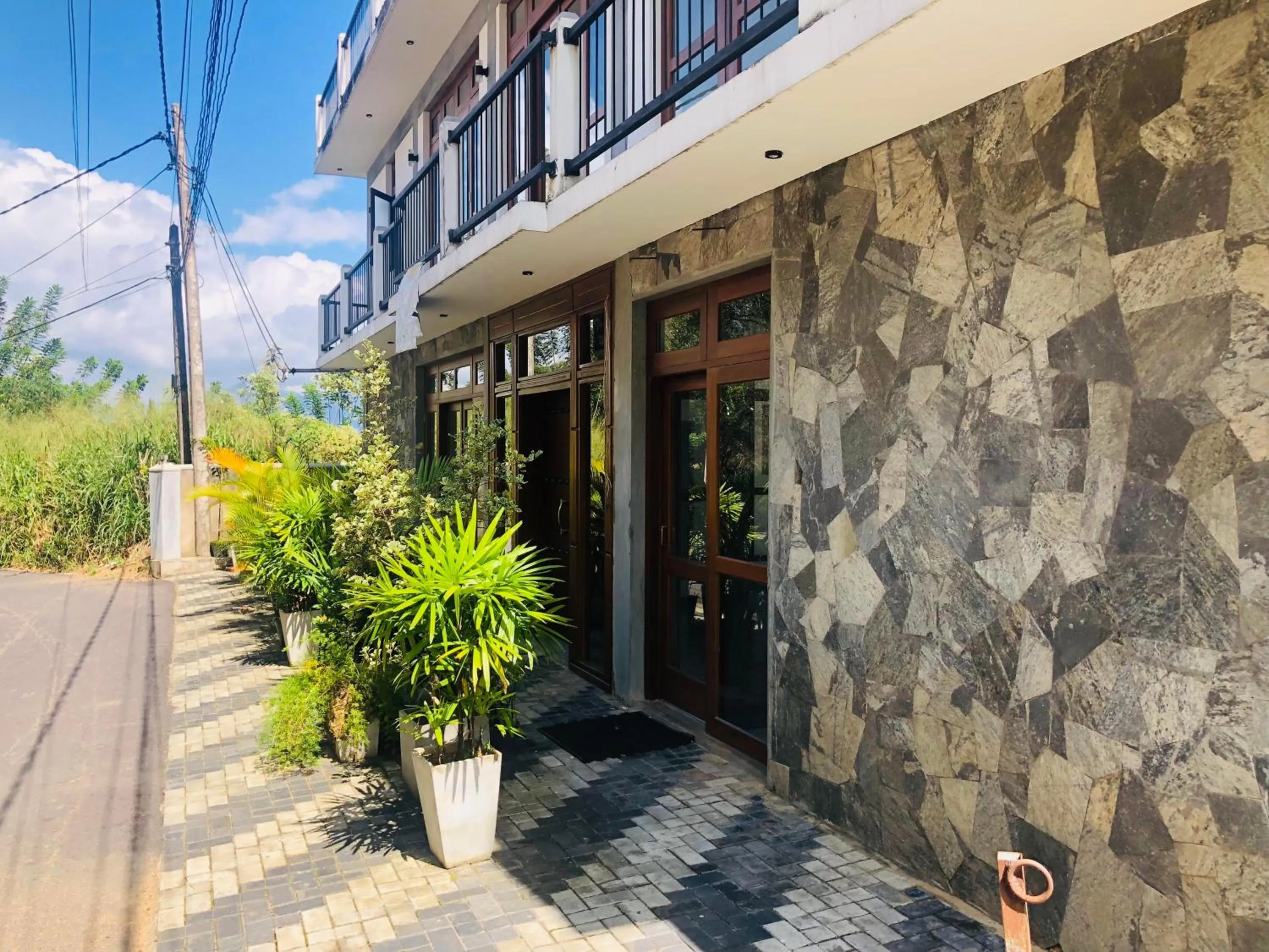 Property building in Hanthana House