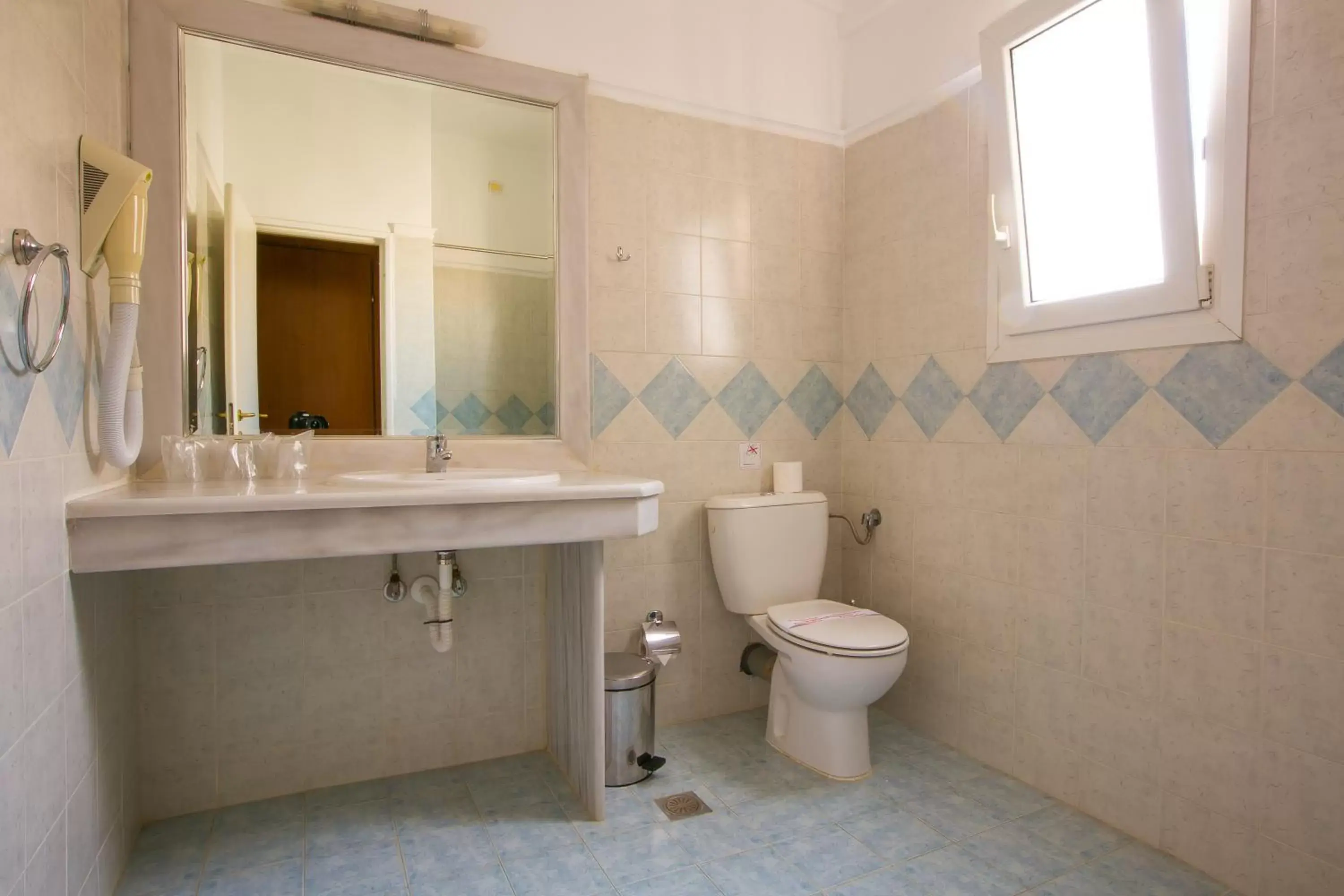 Toilet, Bathroom in Hotel Marina