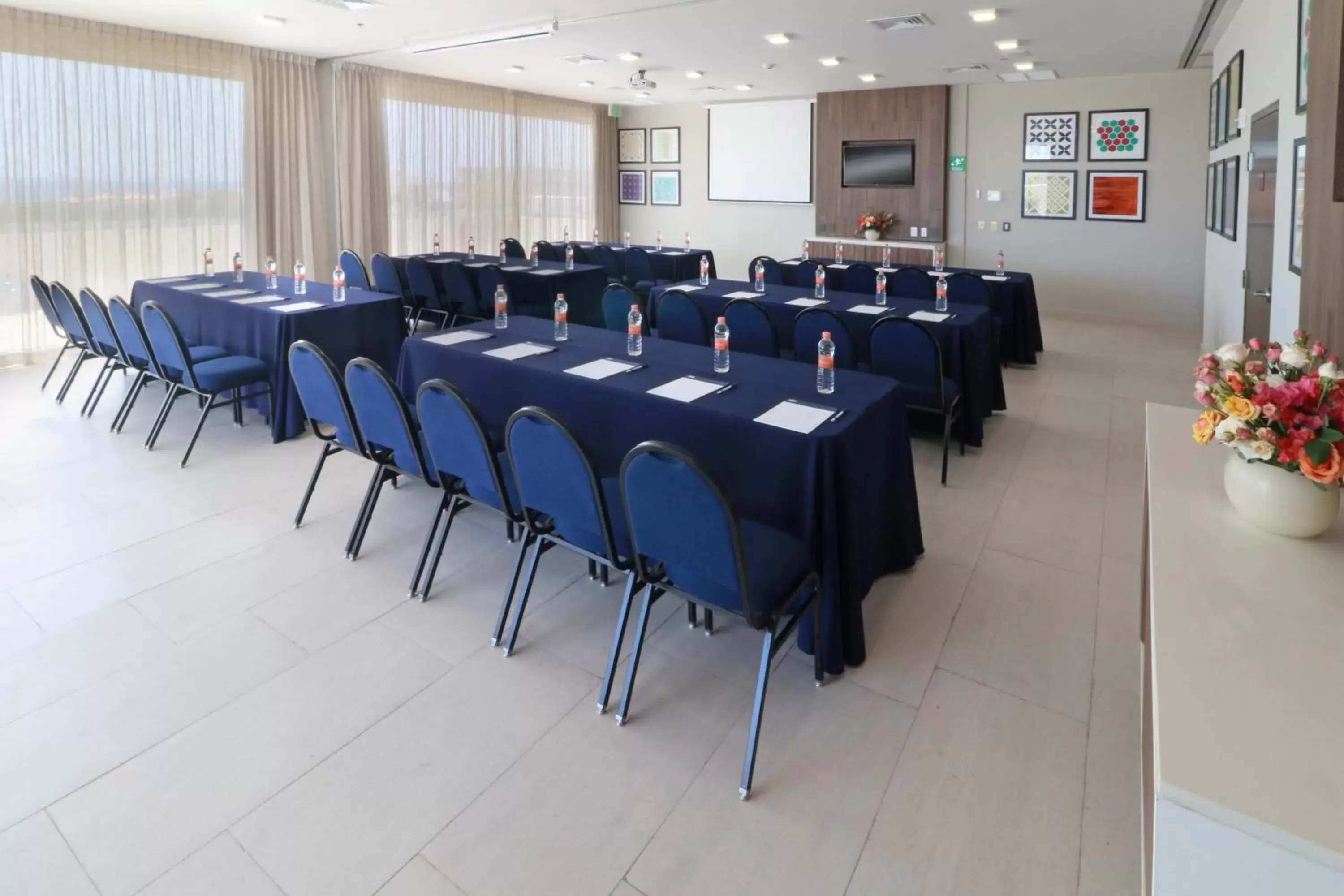 Meeting/conference room in Holiday Inn Express & Suites - Playa del Carmen, an IHG Hotel