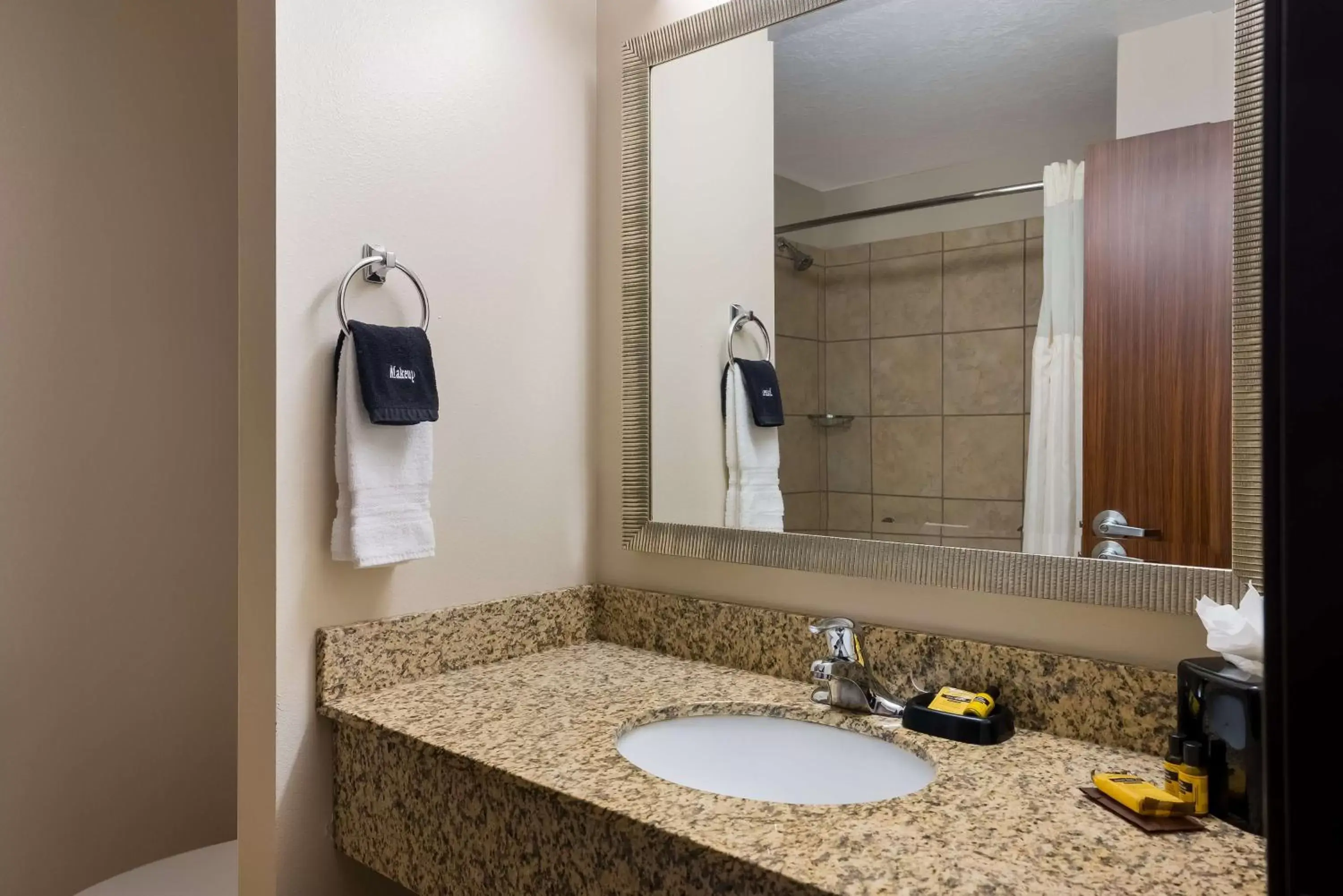 Bathroom in Best Western Plus Landmark Hotel