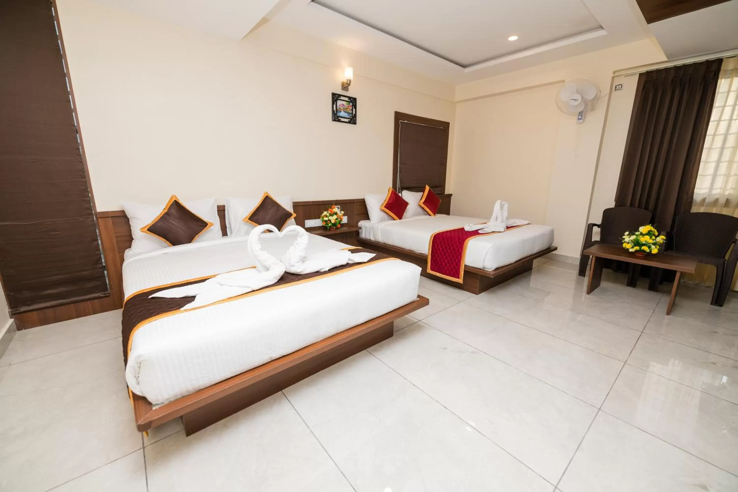 Photo of the whole room, Bed in KK Comforts Photo of the whole room, Bed in KK Comforts
