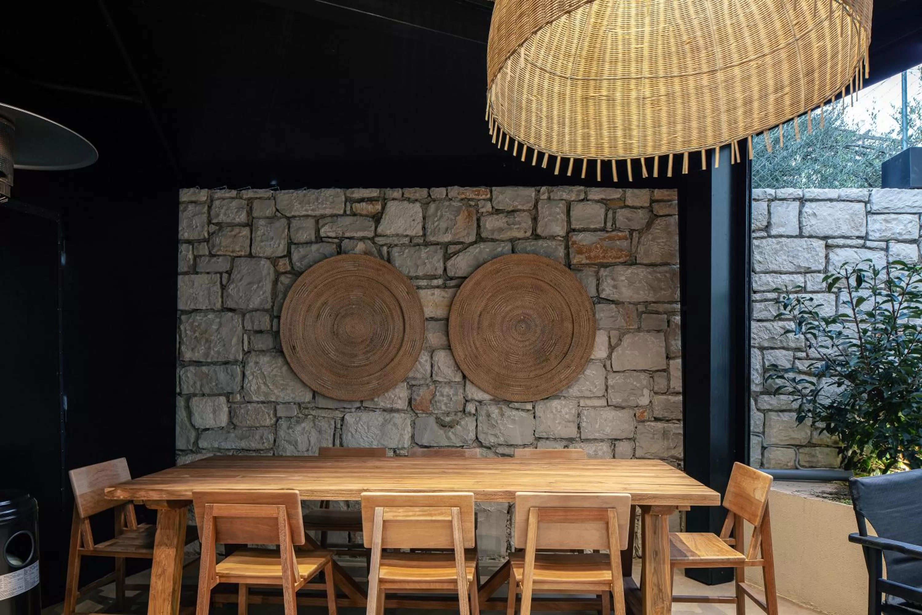 Restaurant/places to eat in Chapter 02 Gallery Suites - ex GD Gallery Suites