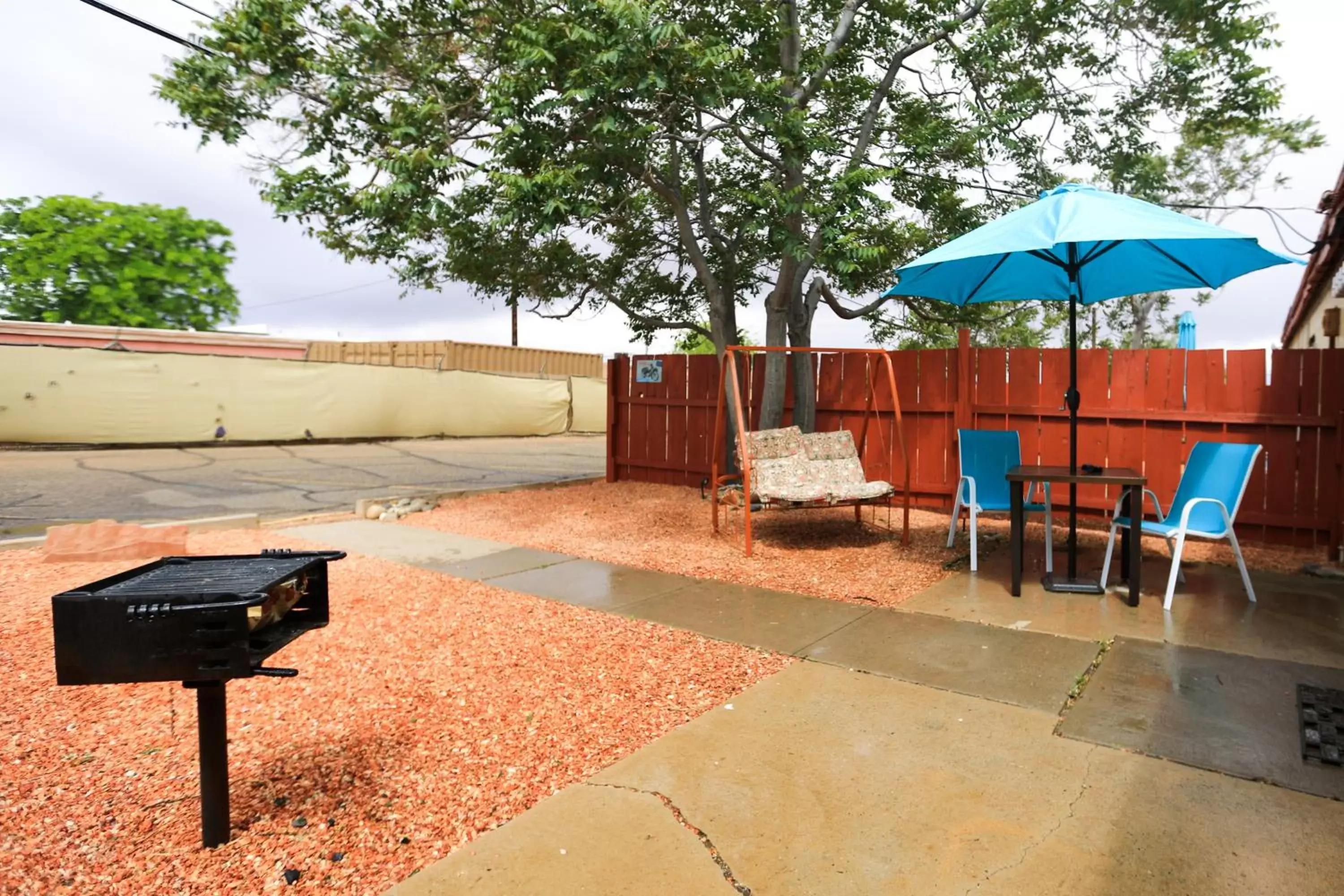 Patio in Red Rock Motel