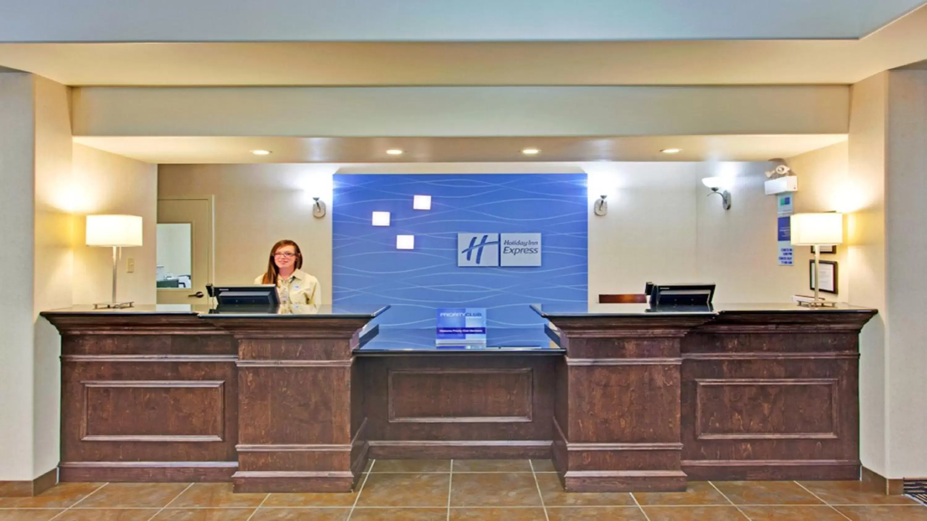 Property building, Lobby/Reception in Holiday Inn Express Hotel & Suites Swift Current, an IHG Hotel