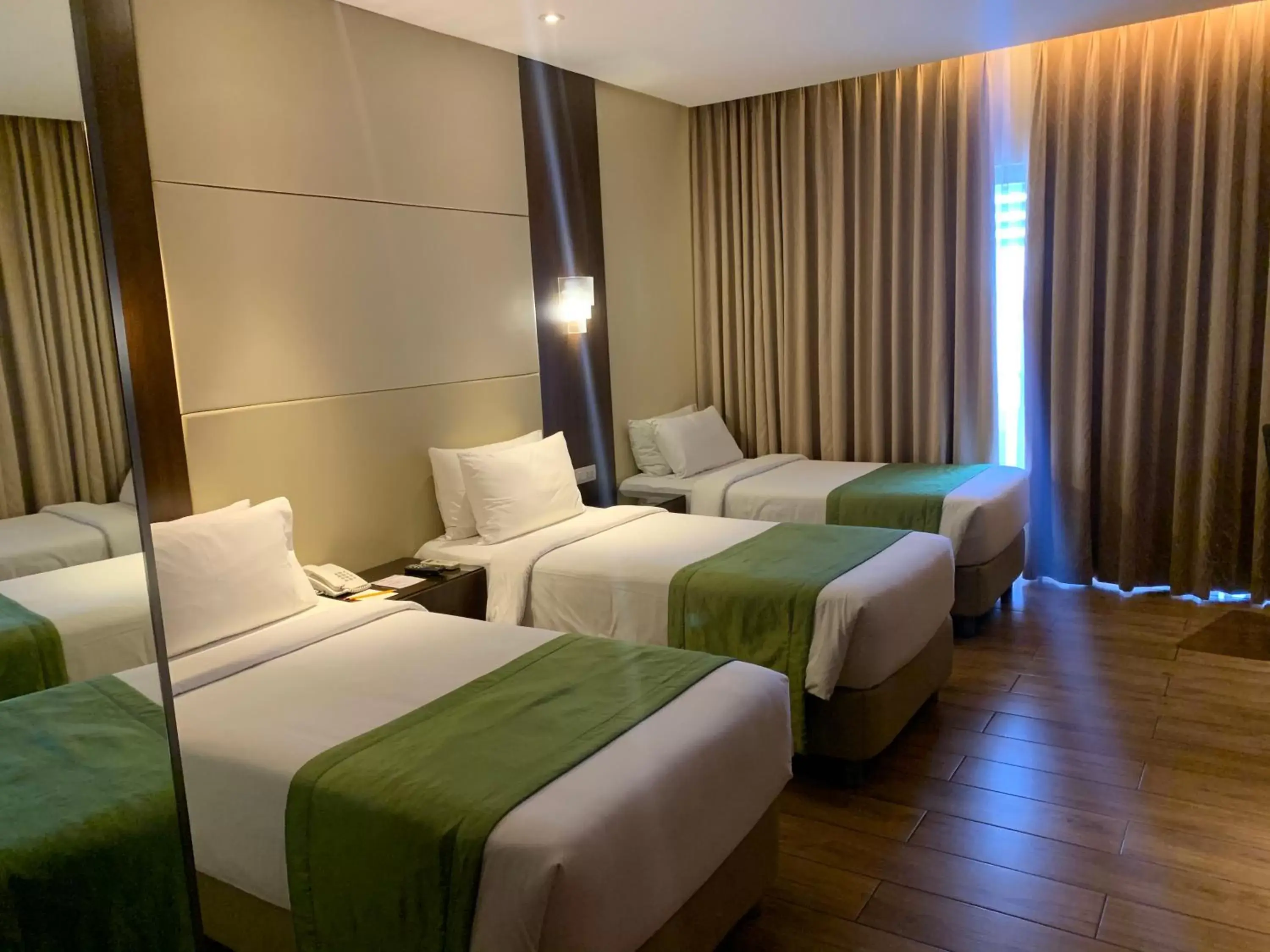 Bed in Hotel Monticello Tagaytay Bed in Hotel Monticello Tagaytay