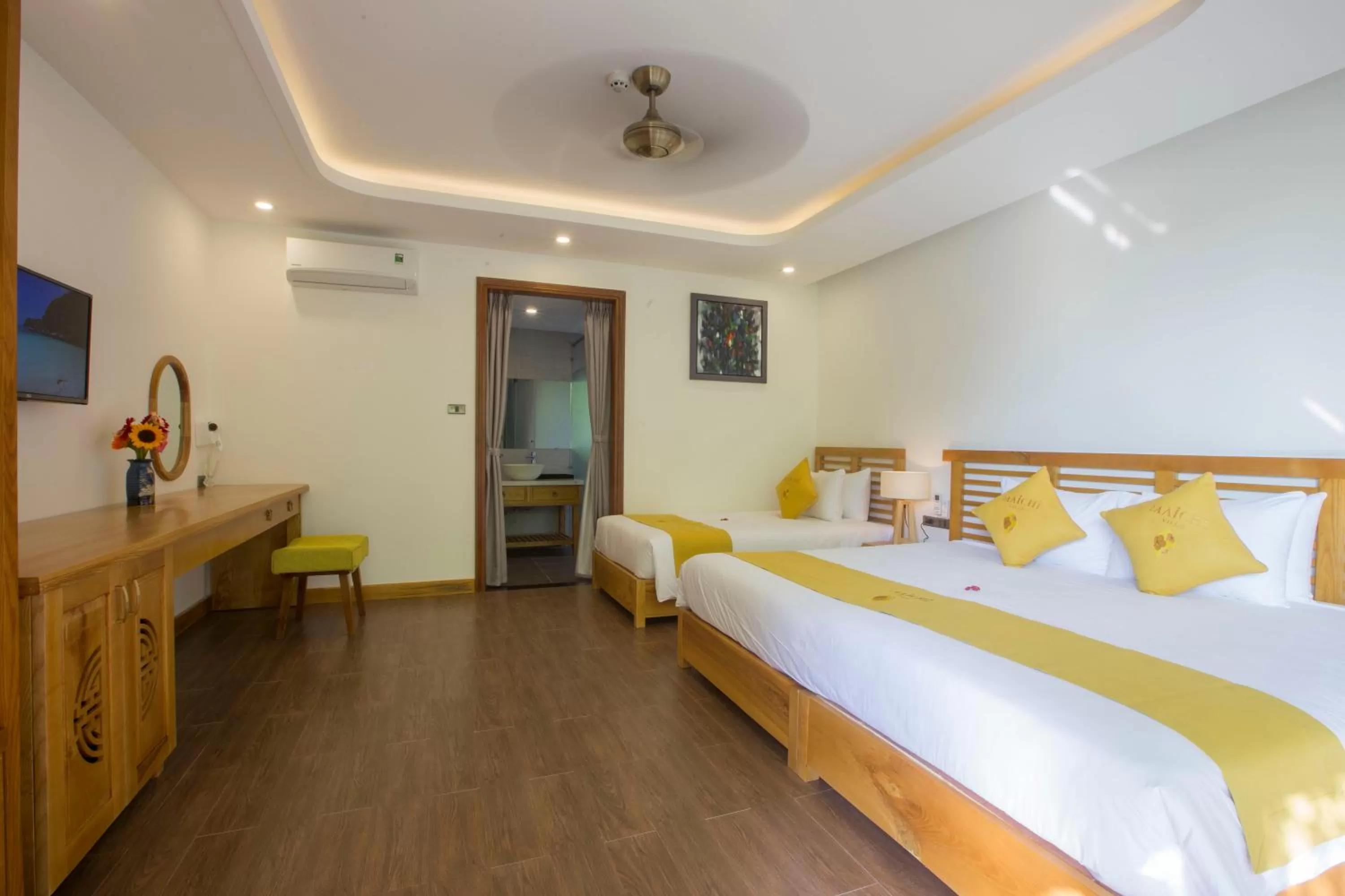 Photo of the whole room, Bed in MaiChi Villa Hoi An