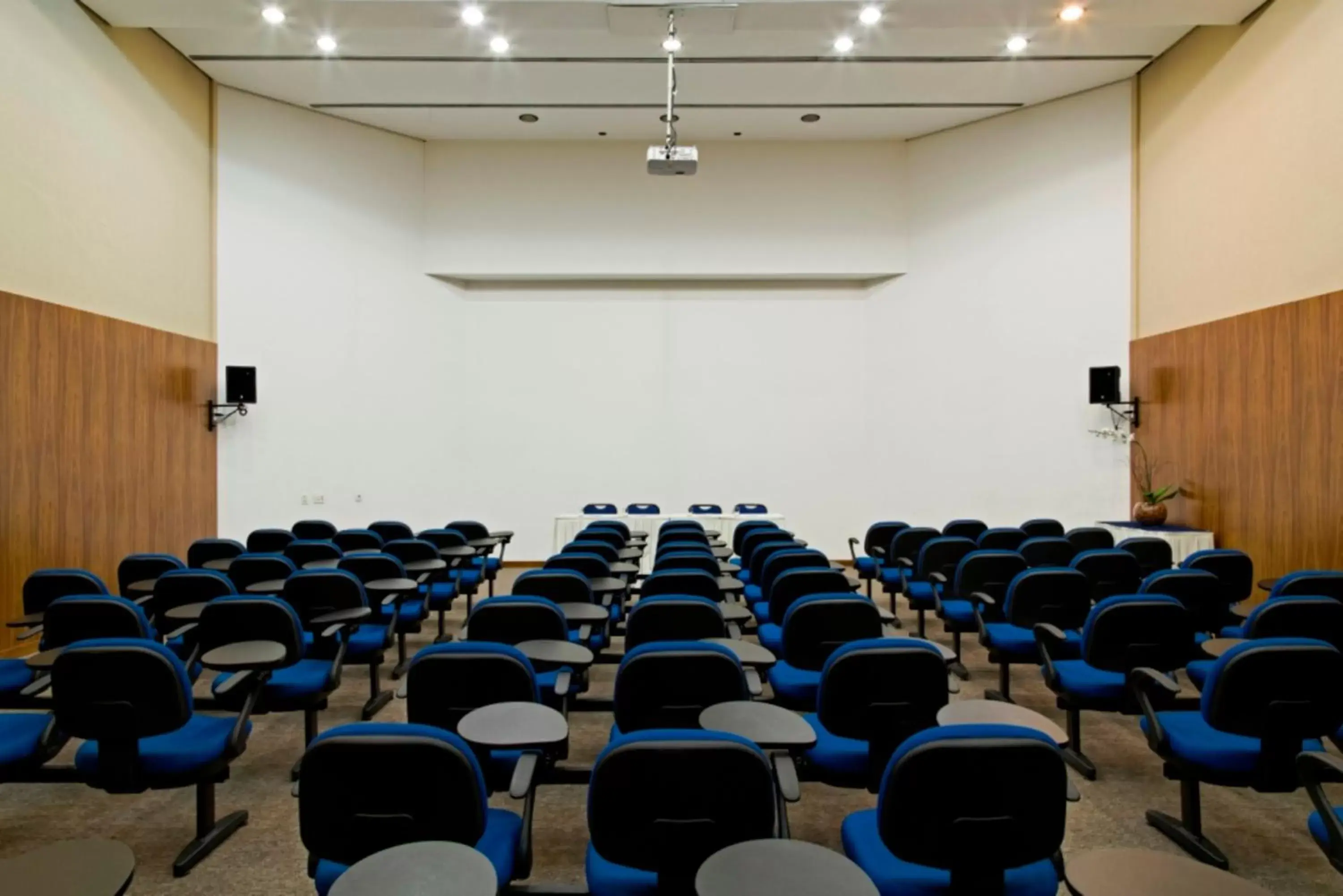 Meeting/conference room in Address São Paulo Faria Lima by Intercity