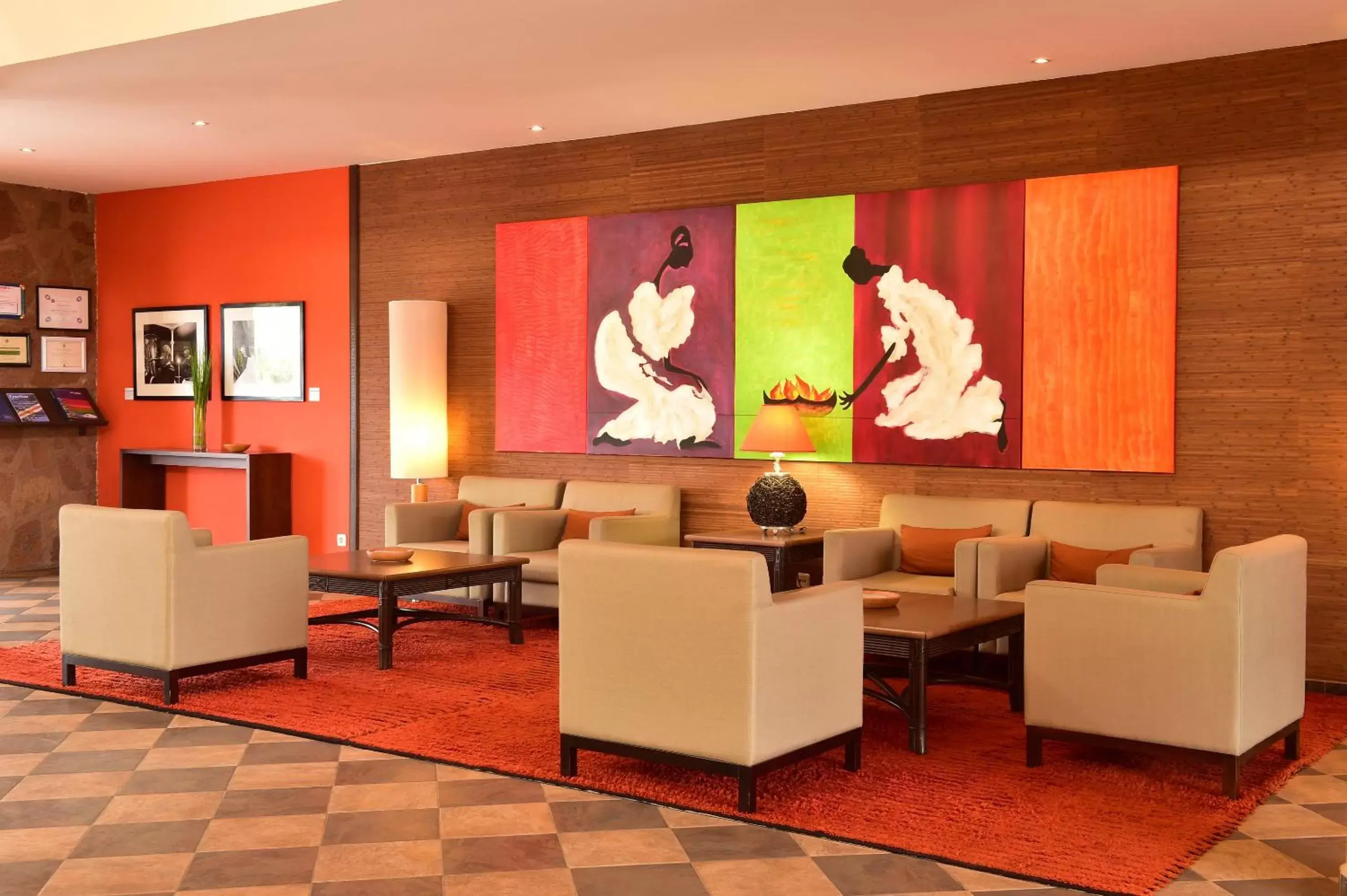 Lounge or bar, Lounge/Bar in Pestana Tropico Ocean & City Hotel