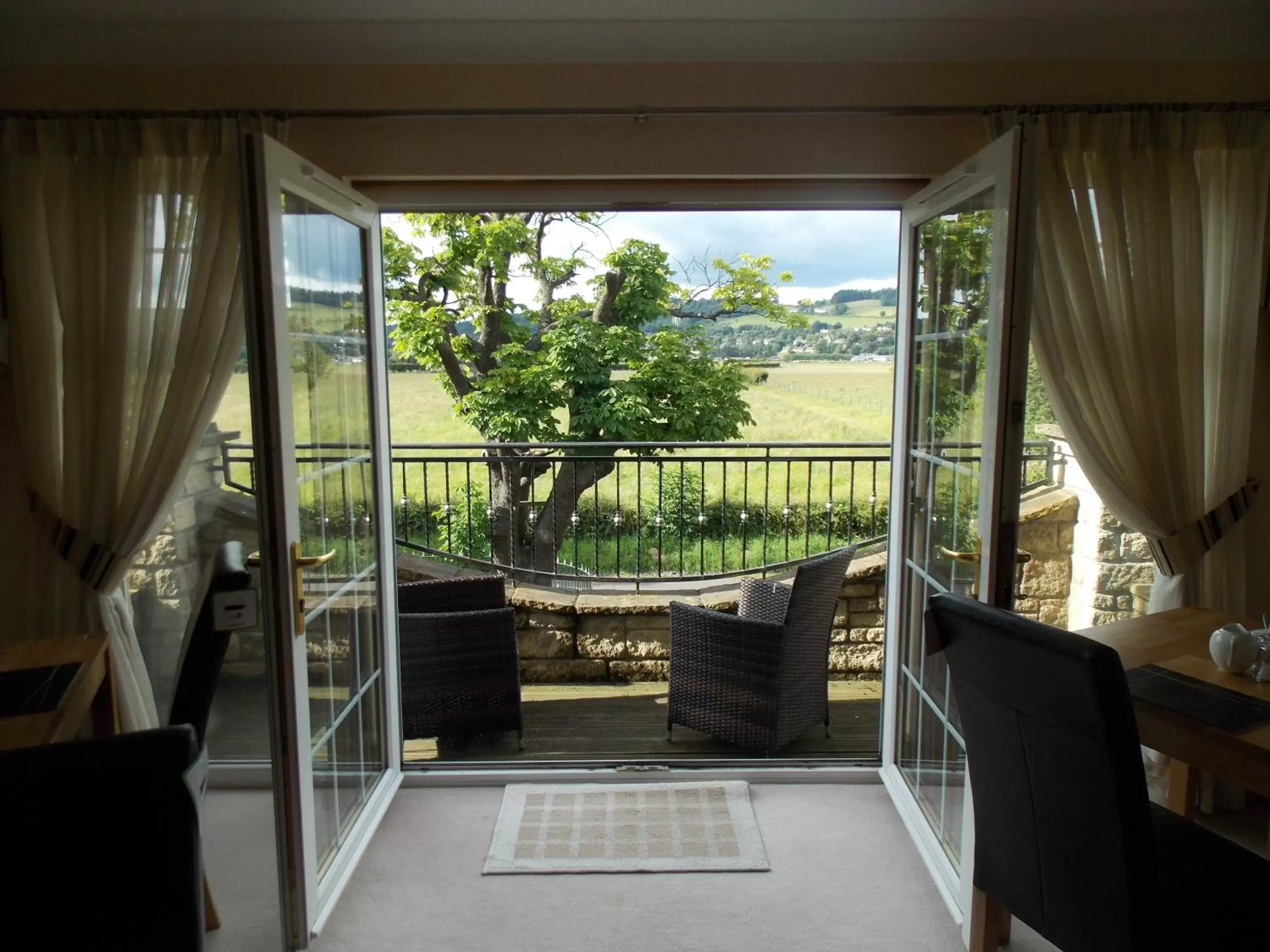 Garden view, Balcony/Terrace in Springfield Lodge Bed and Breakfast