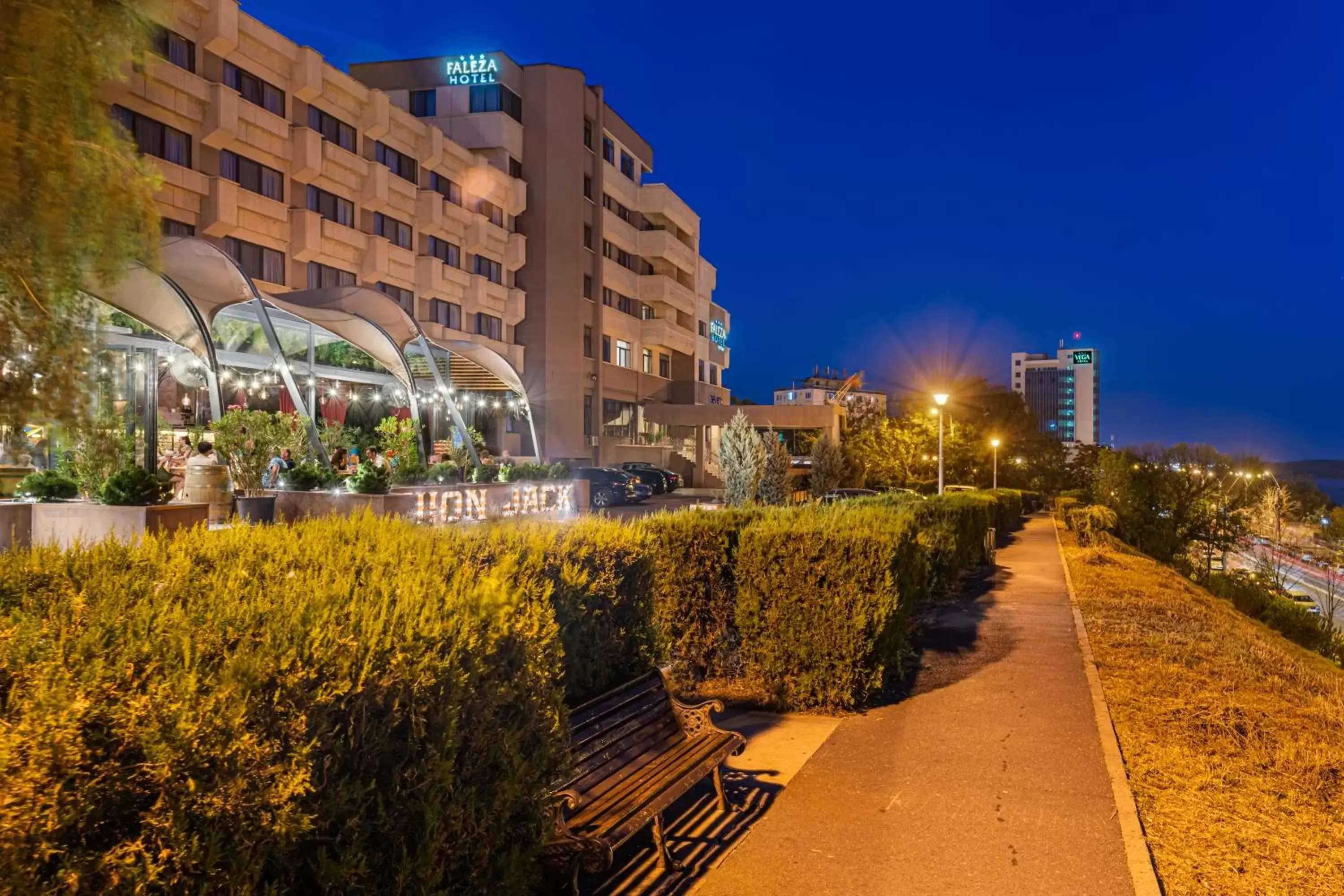 Facade/entrance, Property Building in Faleza Hotel by Vega