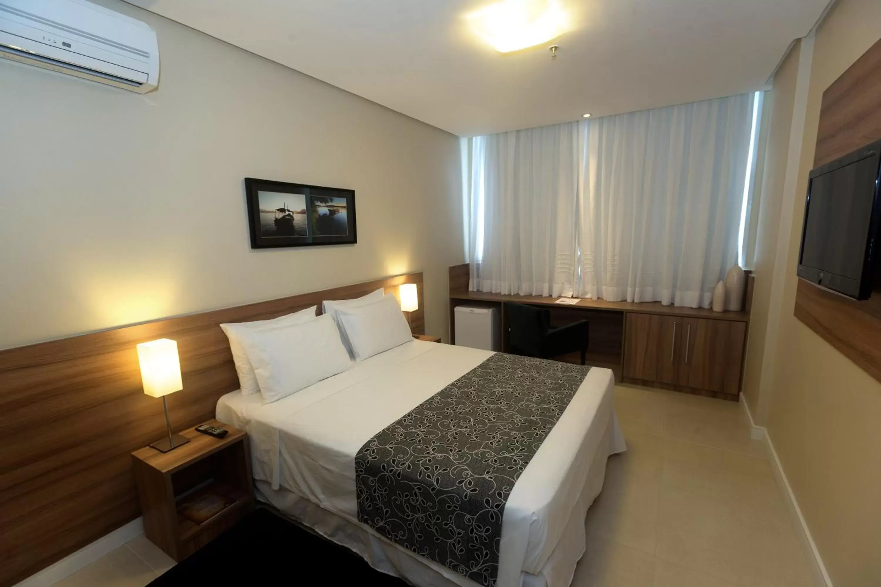 Bedroom, Bed in Days Inn by Wyndham Linhares Bedroom, Bed in Days Inn by Wyndham Linhares