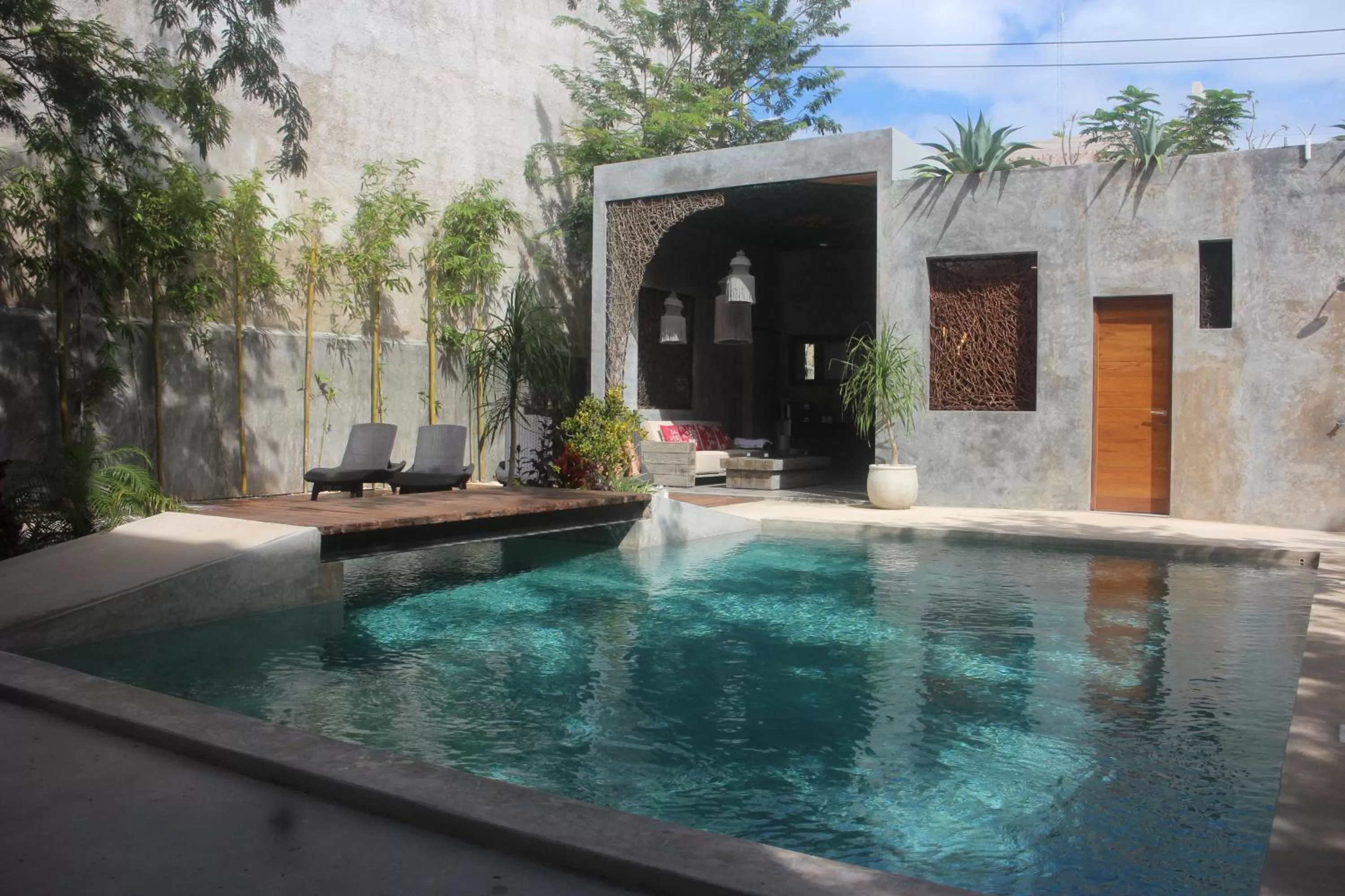 Swimming pool in Little Gem Hotel Tulum La Veleta