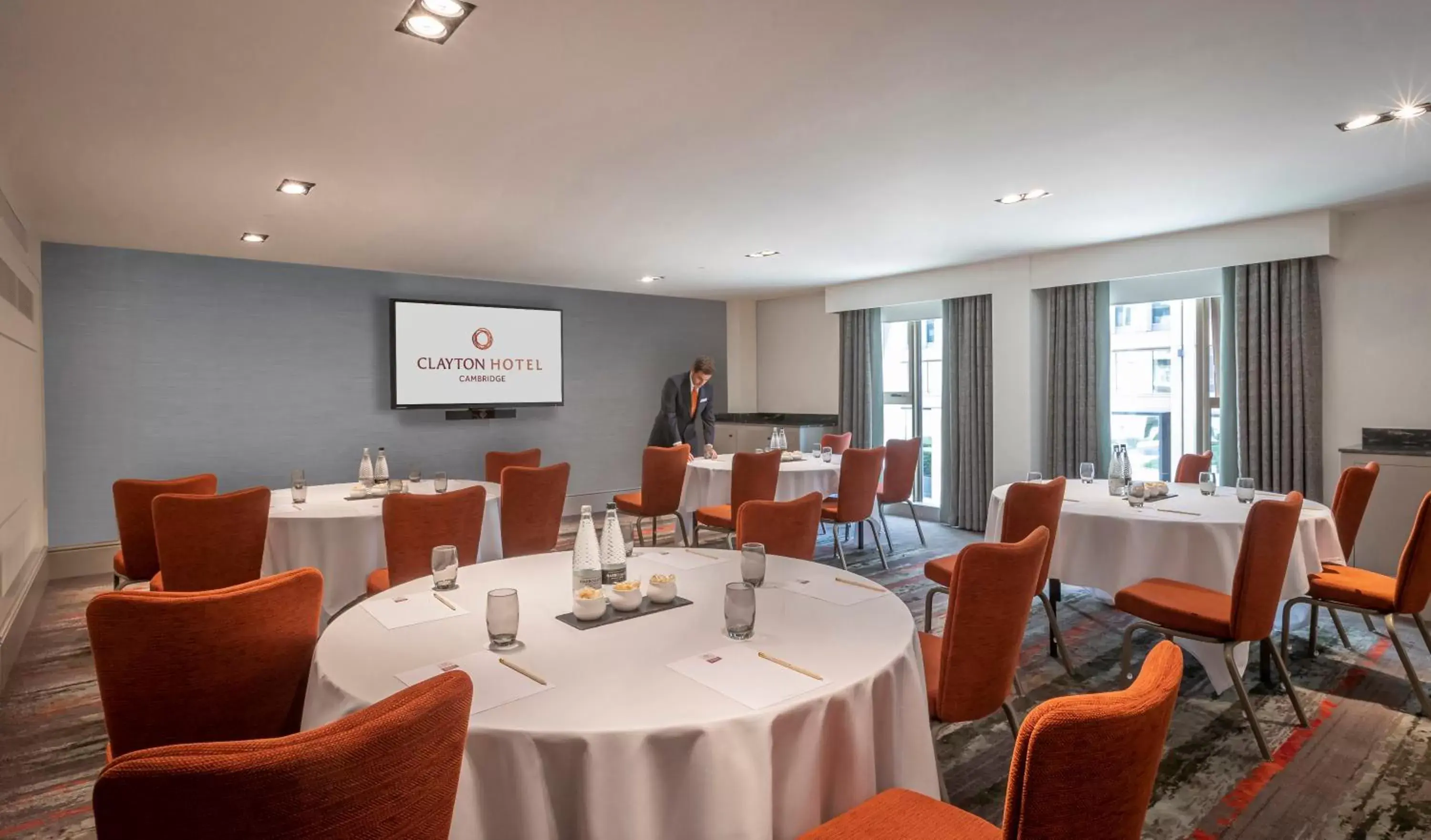 Meeting/conference room, Restaurant/Places to Eat in Clayton Hotel Cambridge