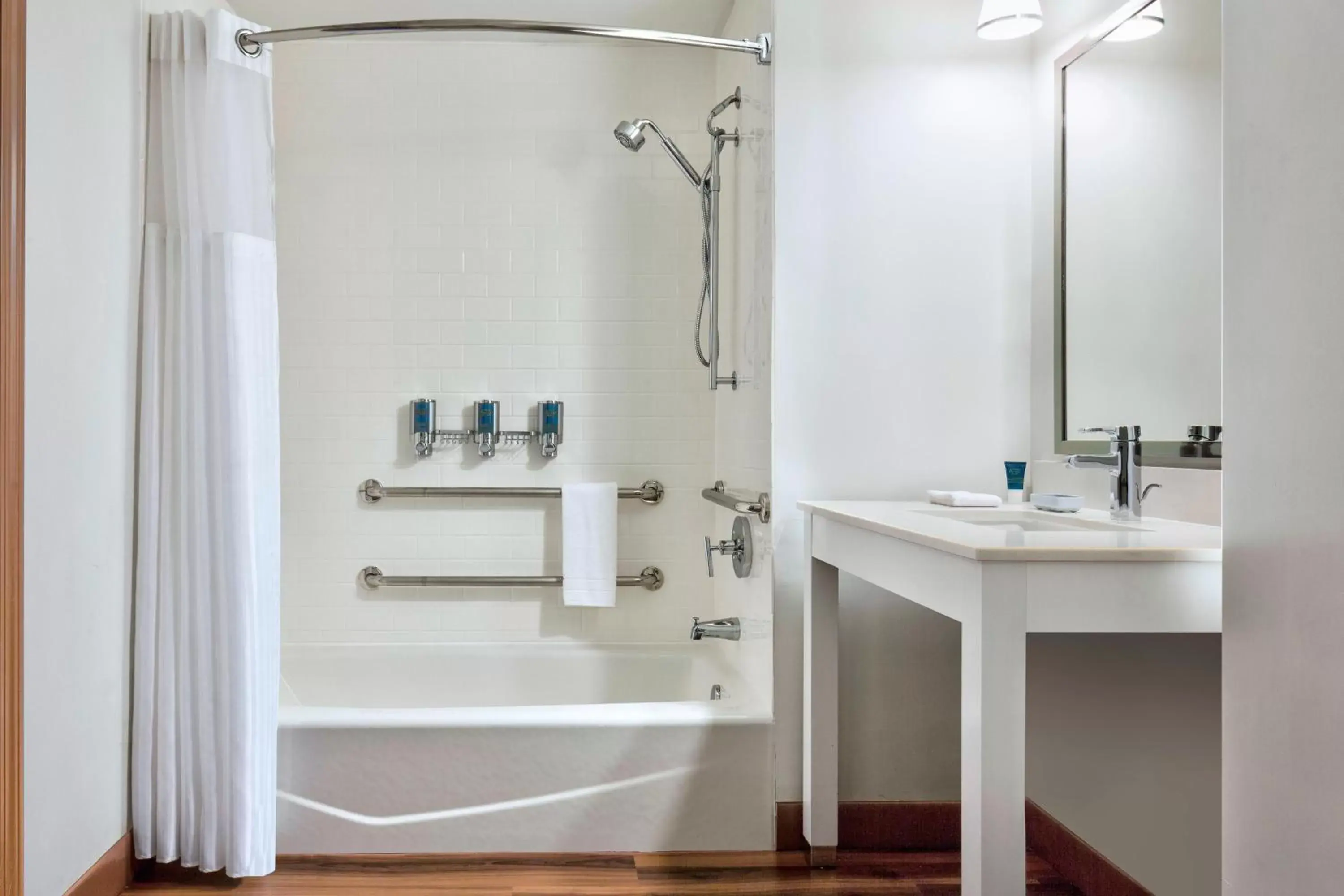 Bathroom in Four Points by Sheraton Dallas Fort Worth Airport North