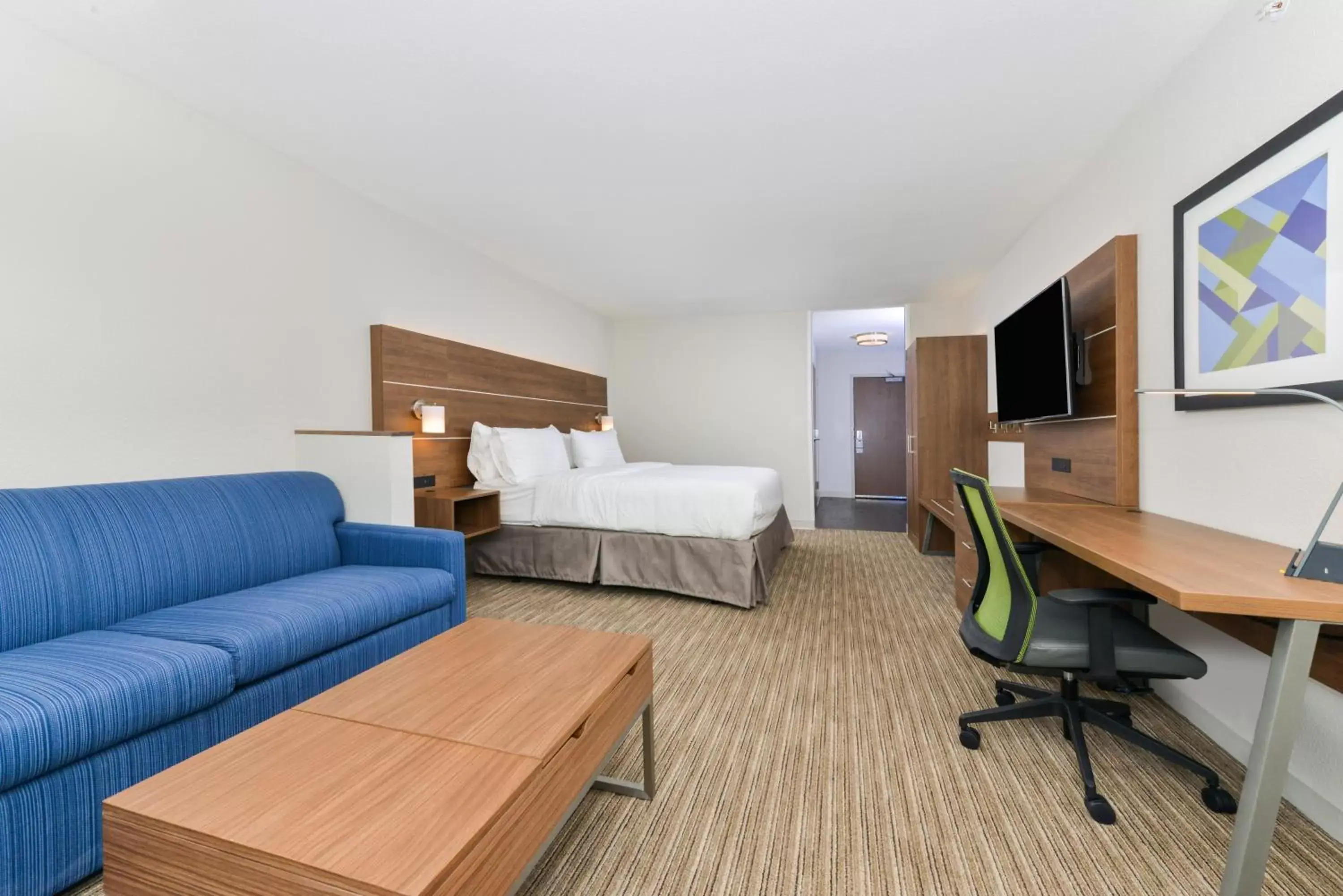 Bedroom in Holiday Inn Express & Suites - Ogallala, an IHG Hotel