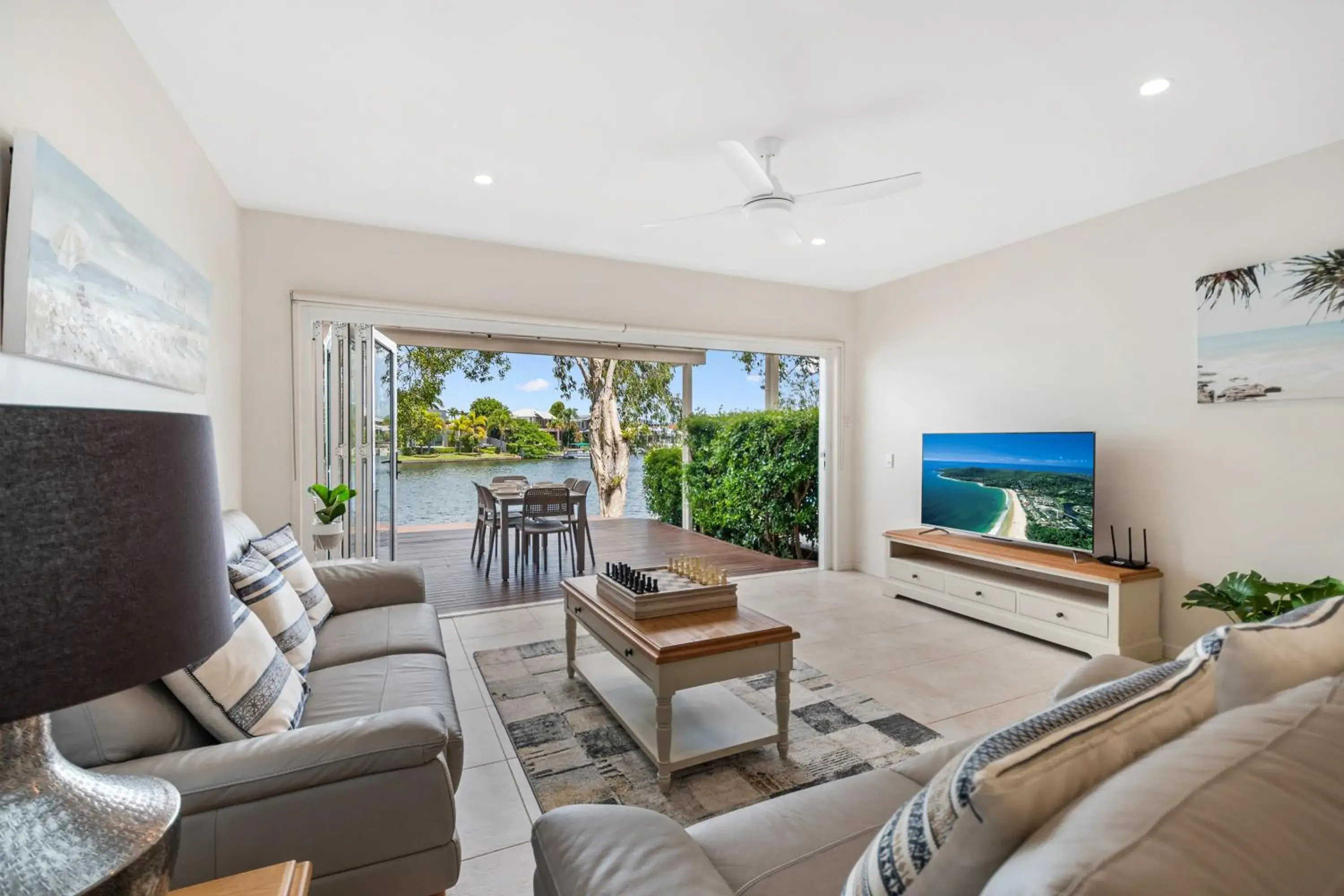 Seating Area in Noosa Entrance Waterfront Resort