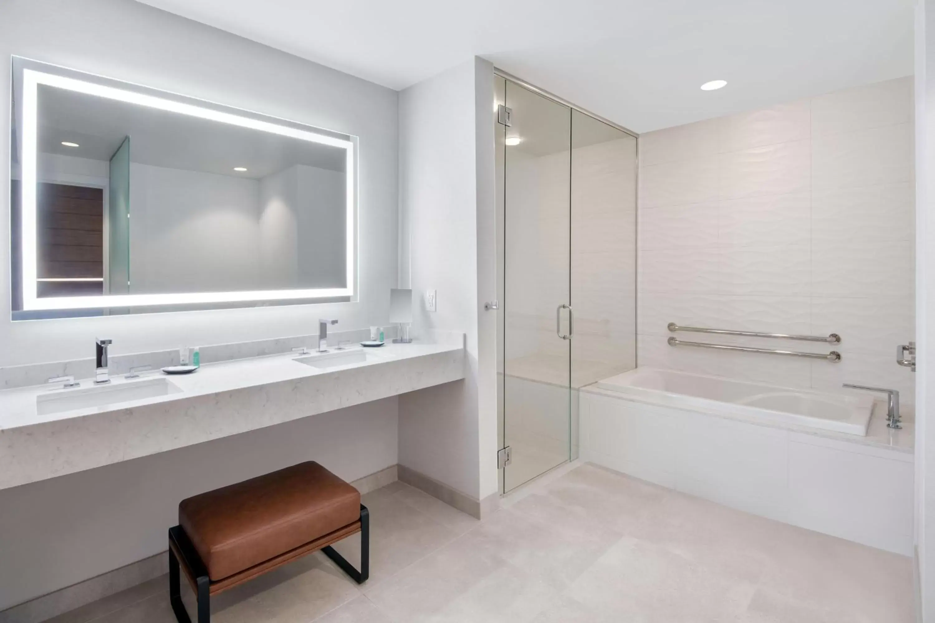 Bathroom in The Westin Dallas Stonebriar Golf Resort & Spa