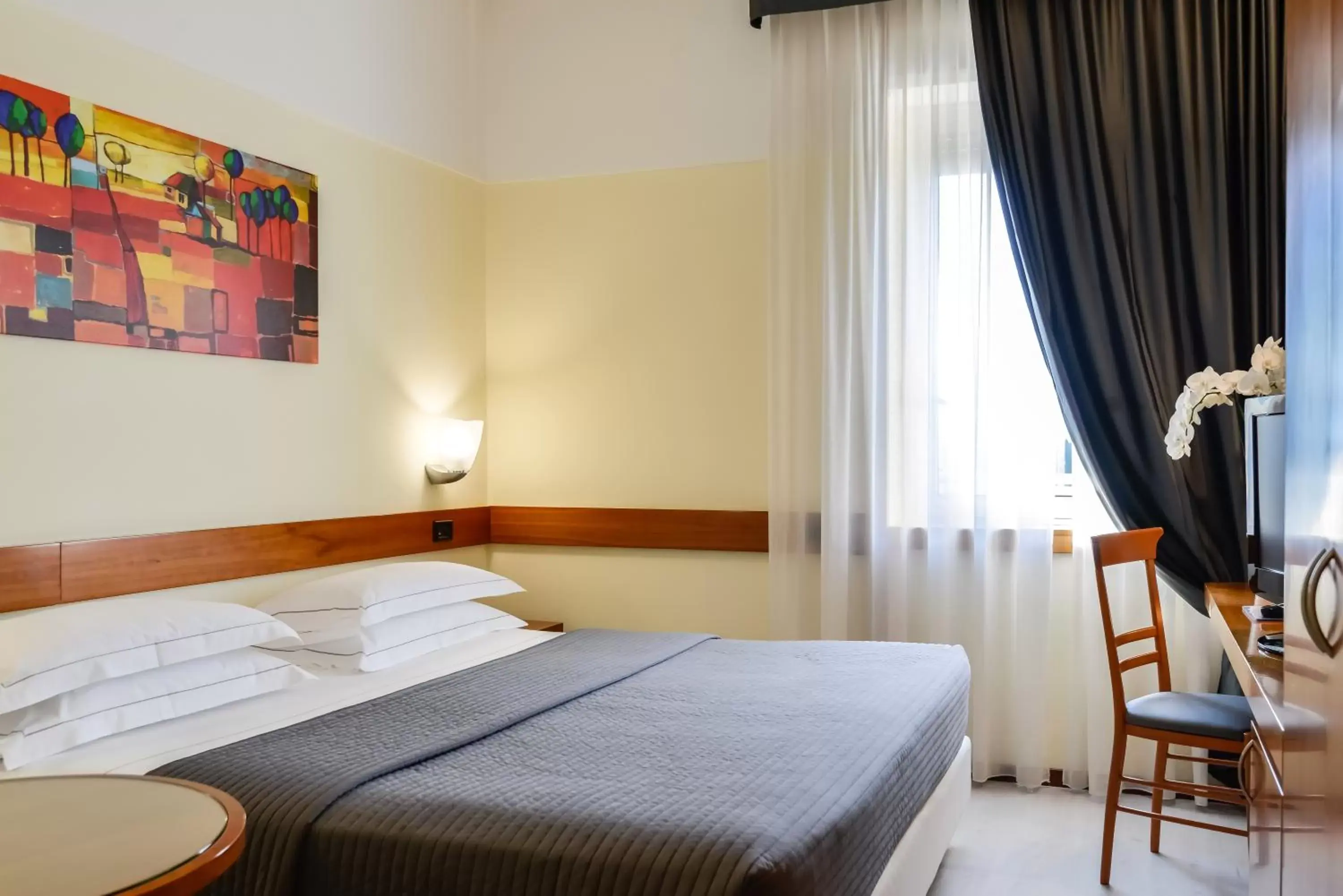 Photo of the whole room, Bed in Hotel Bologna Airport