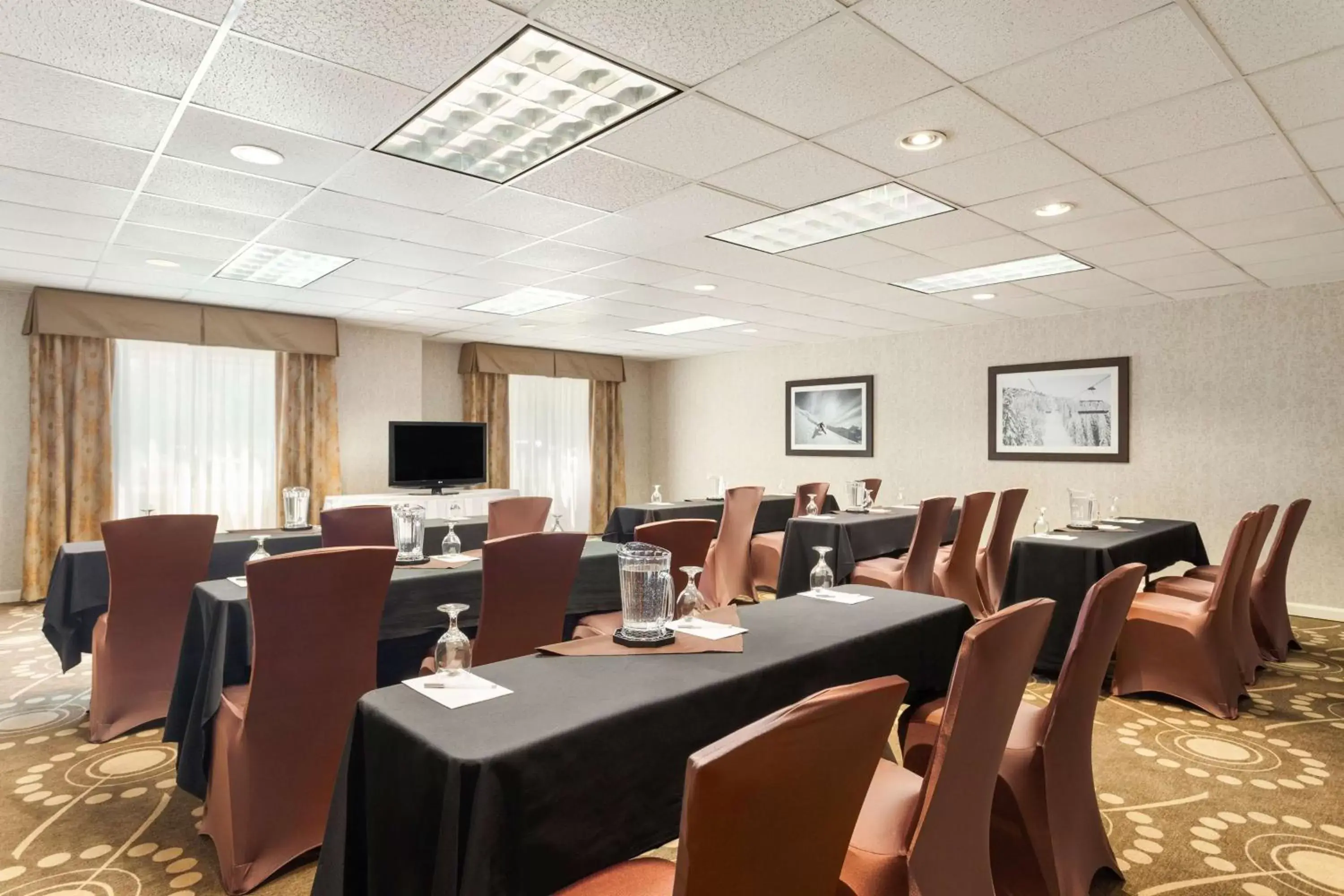 Meeting/conference room in Hampton Inn Burlington - Colchester