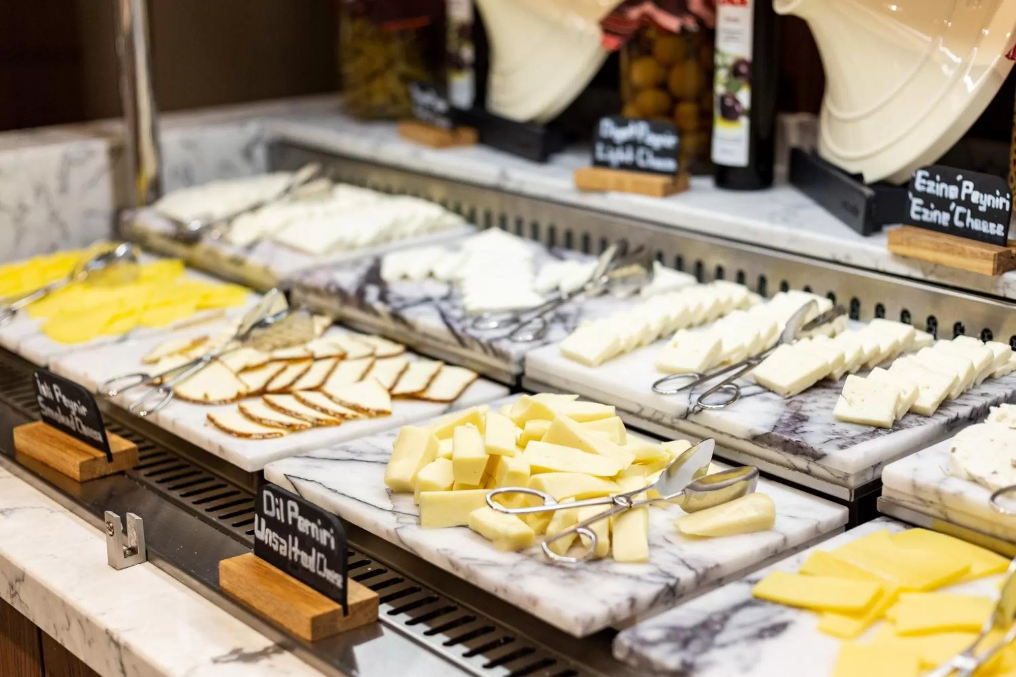 Buffet breakfast in Novotel Trabzon