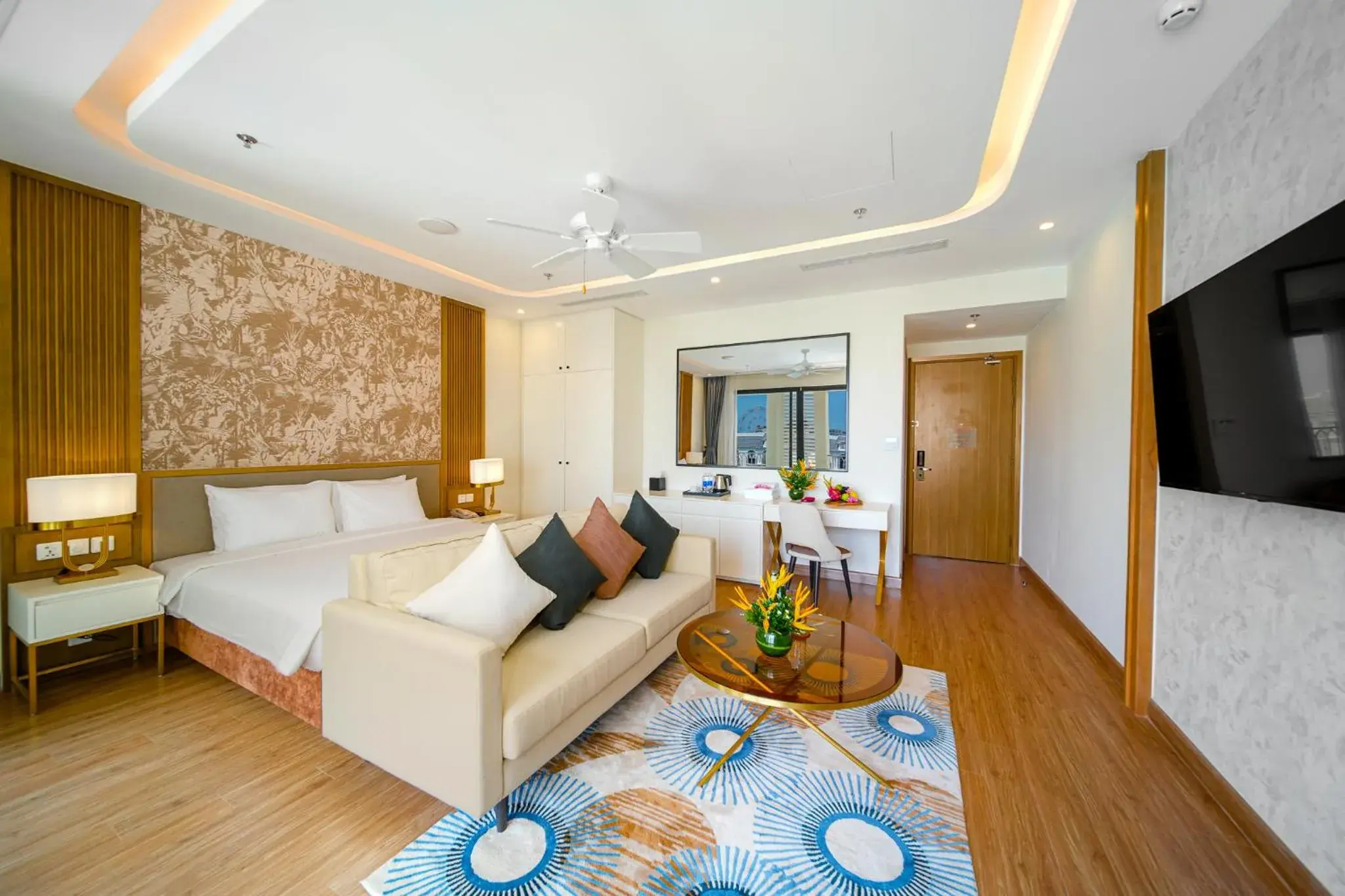 Bedroom, Seating Area in Wyndham Garden Grandworld Phu Quoc