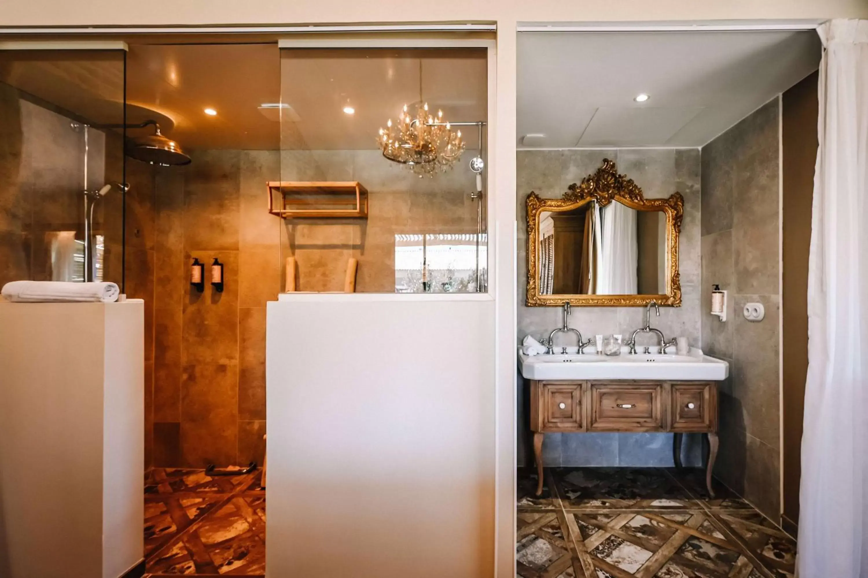 Bathroom in Le Hameau Des Pesquiers Ecolodge & Spa, Curio Collection By Hilton