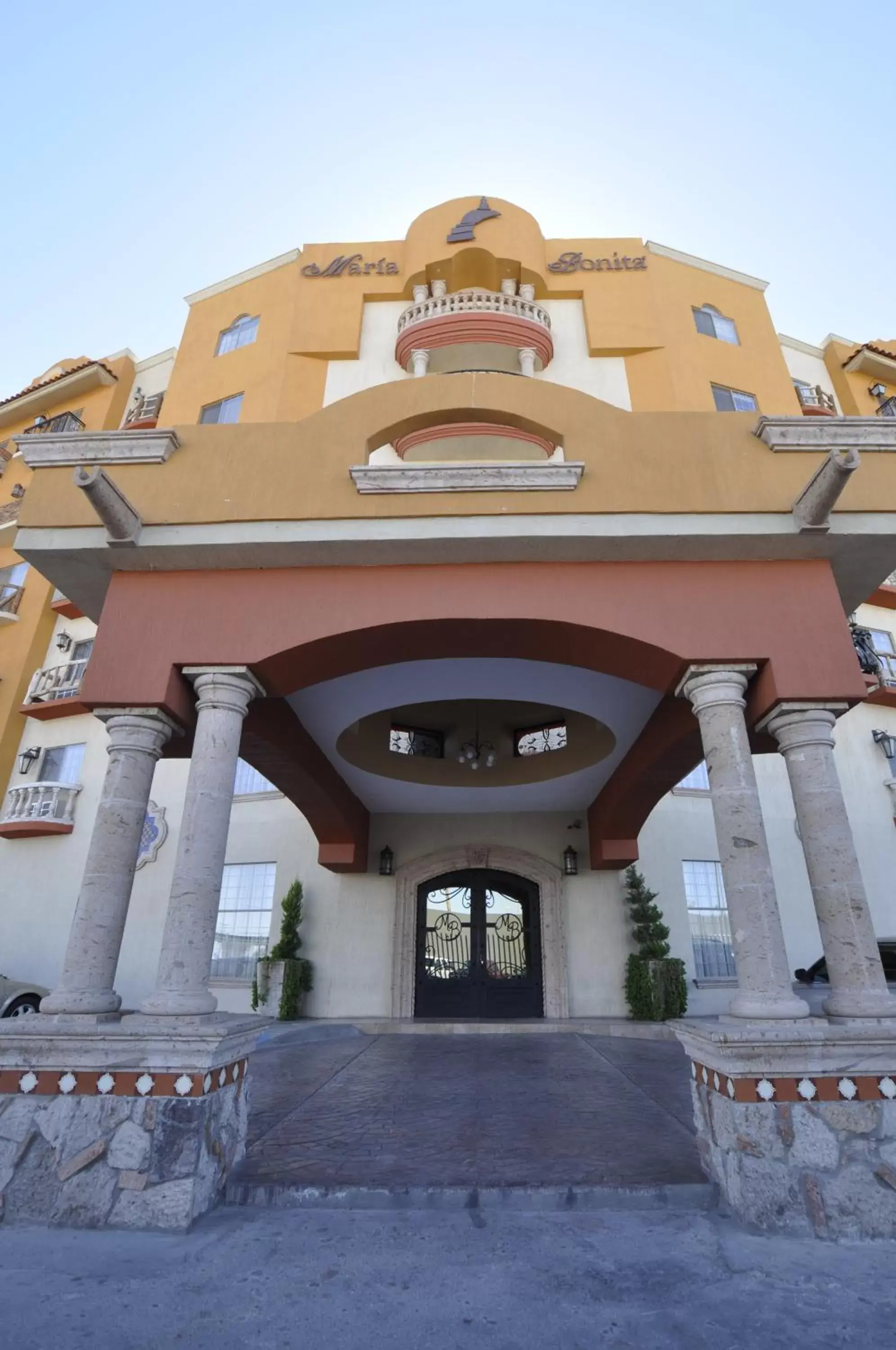 Lobby or reception, Property Building in Hotel María Bonita Consulado Americano