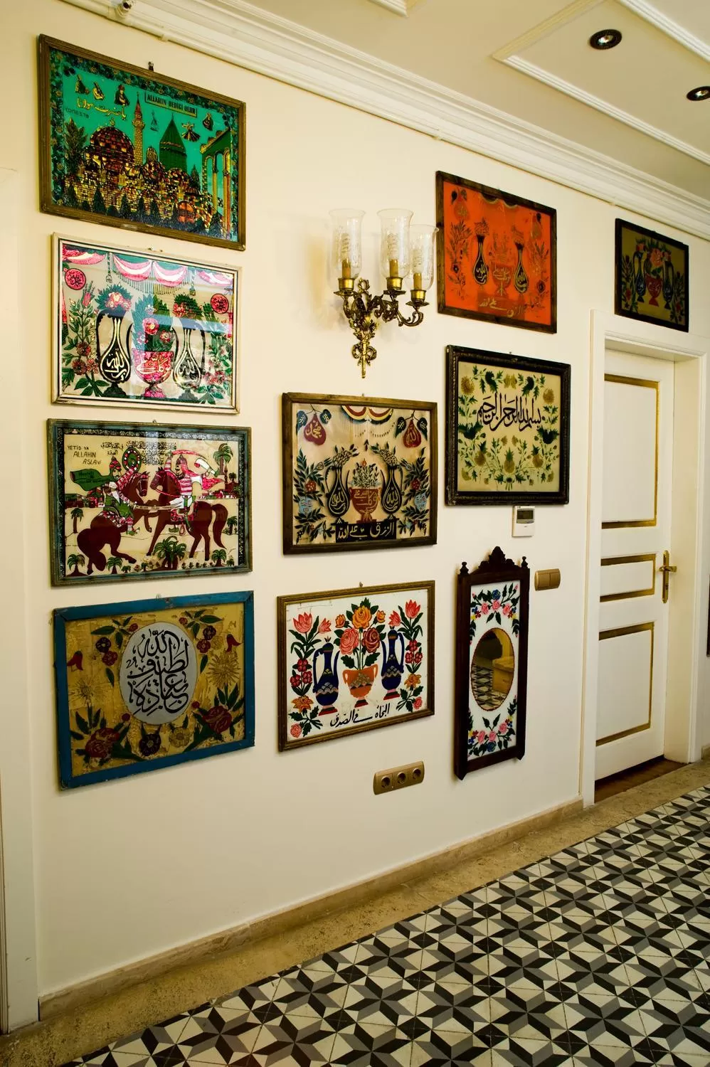 Decorative detail in Erten Konak