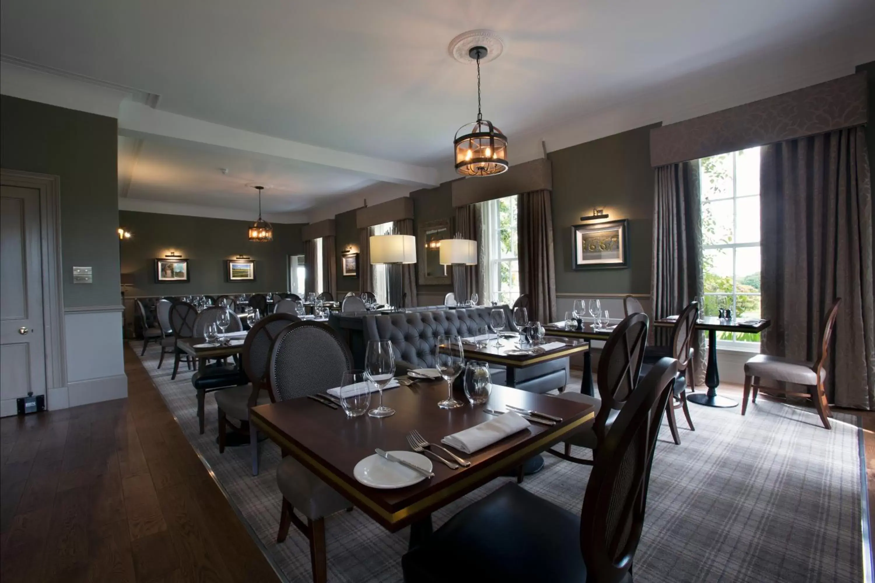 Restaurant/Places to Eat in Meldrum House Hotel Golf And Country Estate