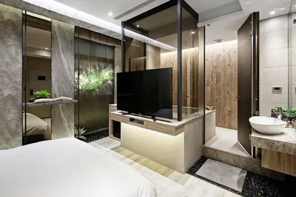 TV/Entertainment Center in JBG Hot Spring Resort Hotel