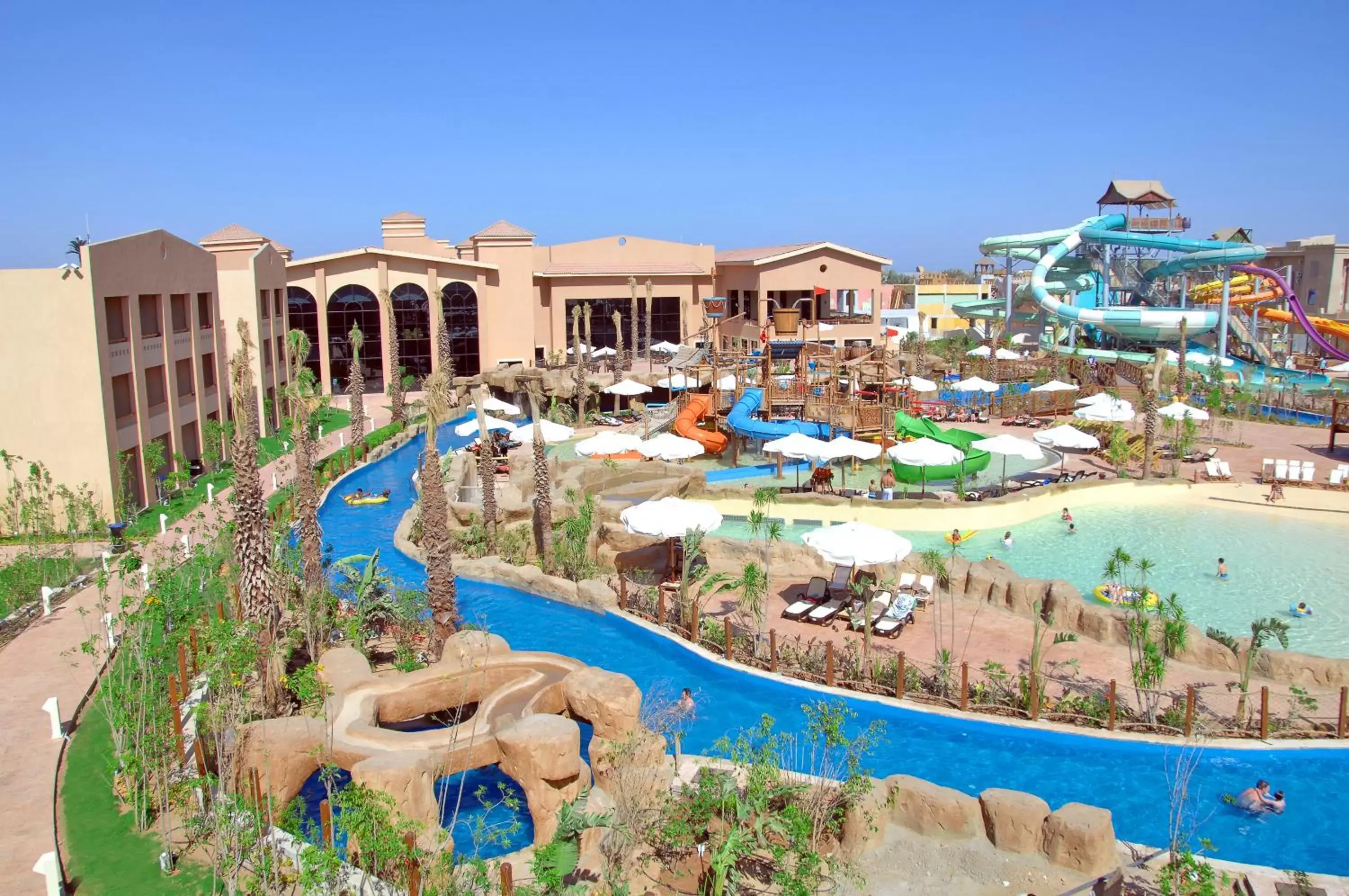 Property building, Pool View in Coral Sea Aqua Club Resort