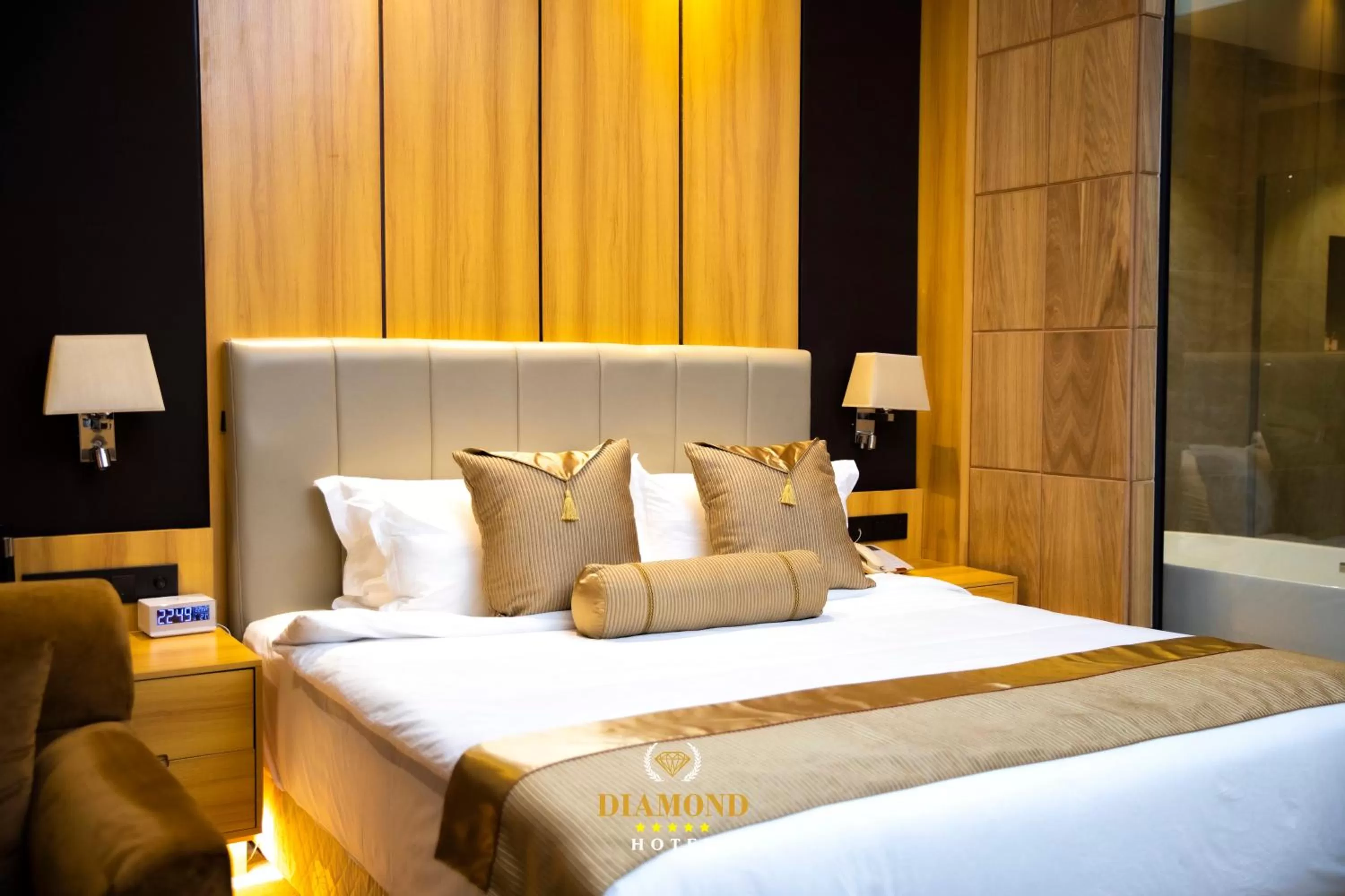 Bedroom, Bed in Hotel Diamond Prishtina