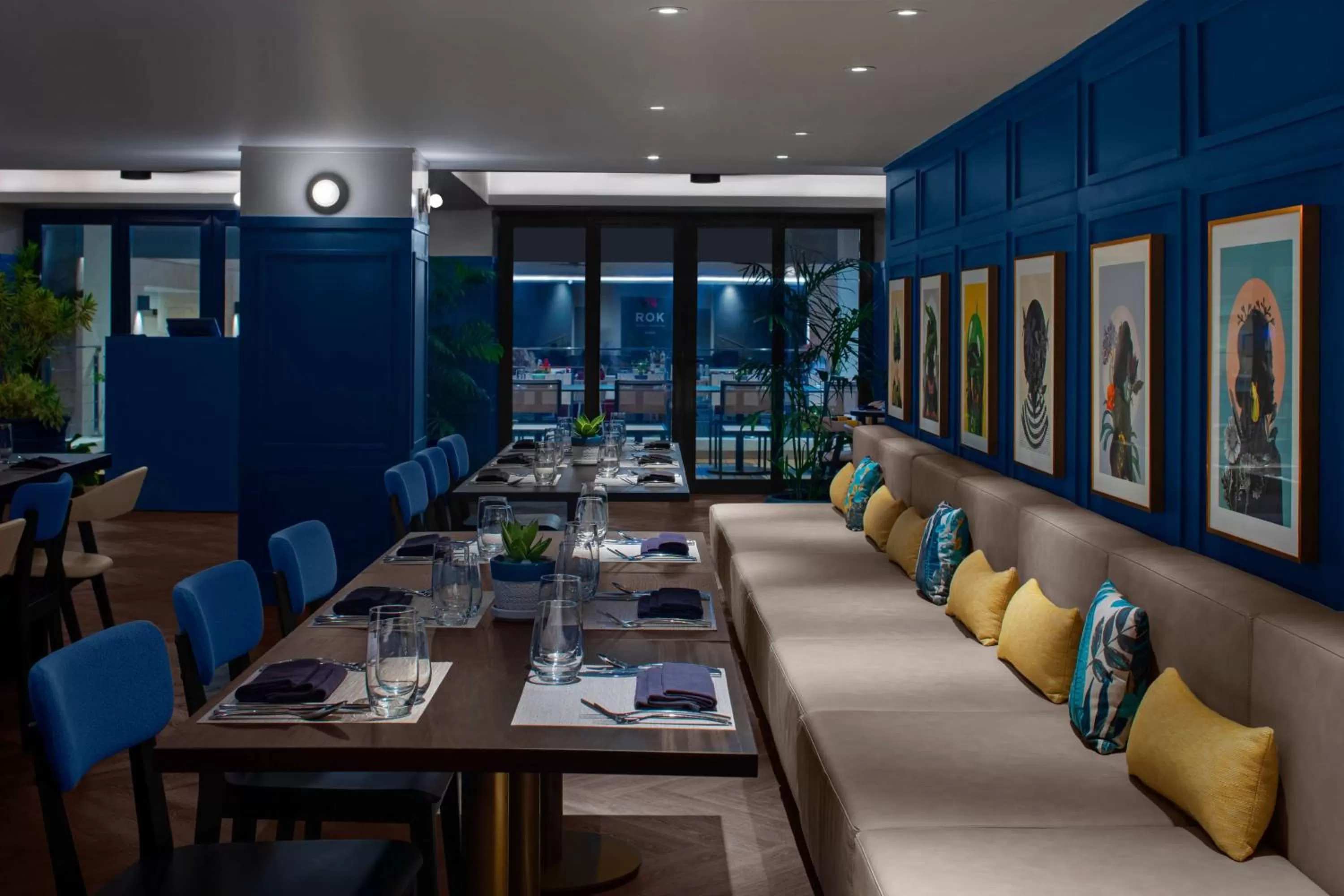 Restaurant/places to eat in ROK Hotel Kingston, Tapestry Collection By Hilton