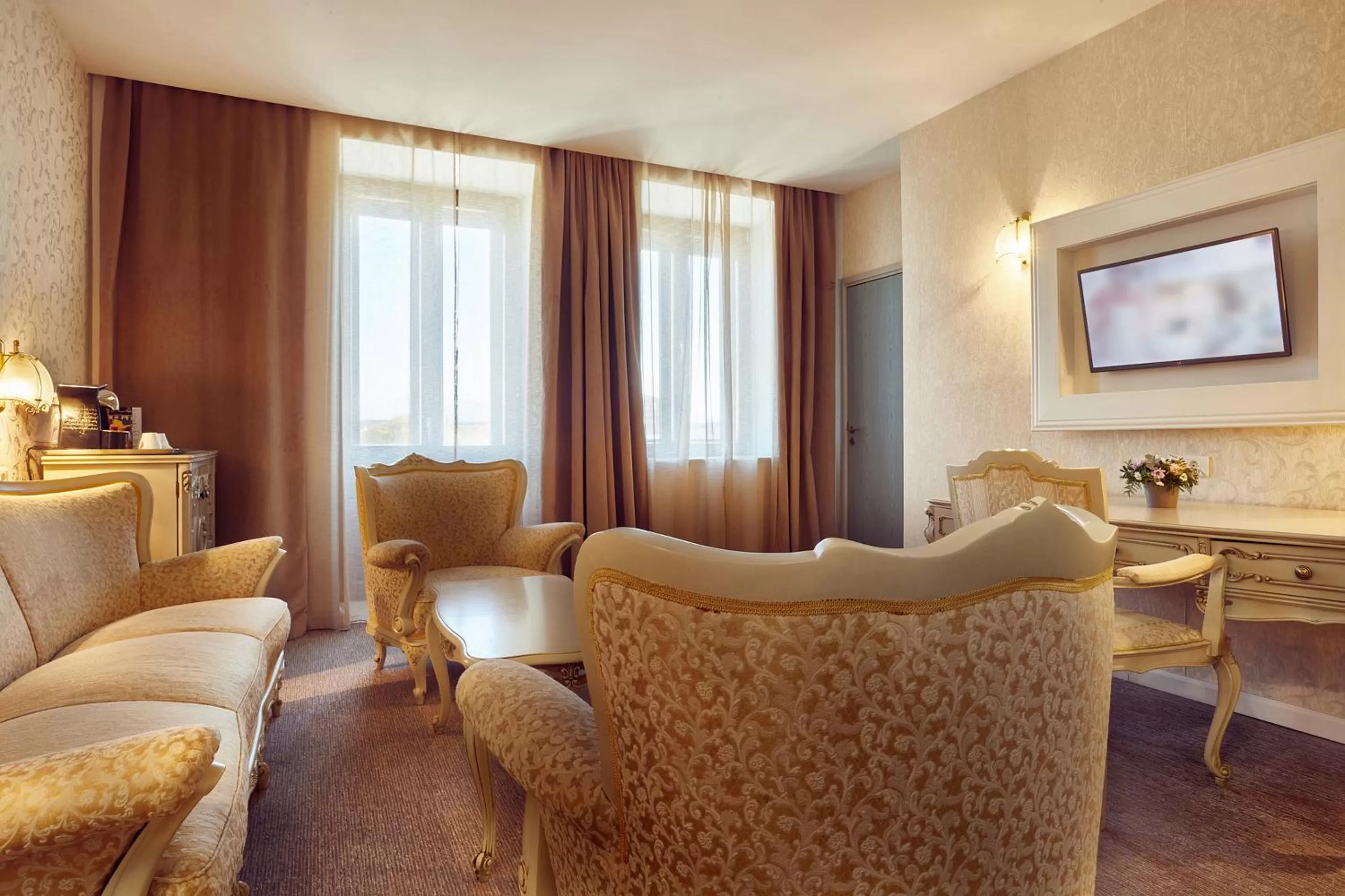 Living room in Continental Forum Sibiu