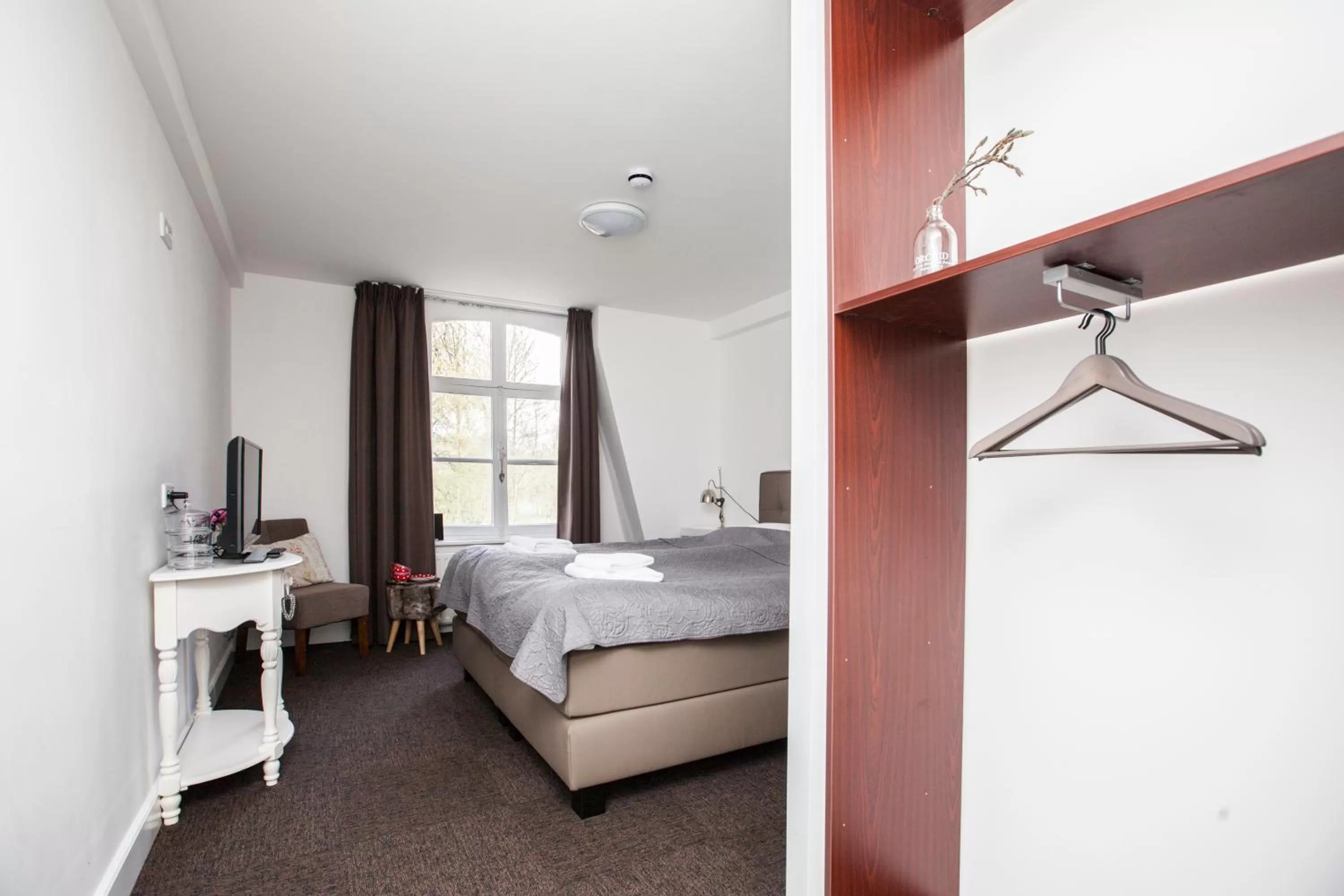 Photo of the whole room, Bed in Klooster Nieuwkerk Goirle