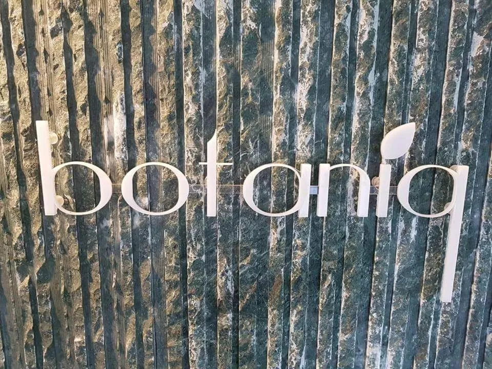 Botaniq Hotel Boutique
