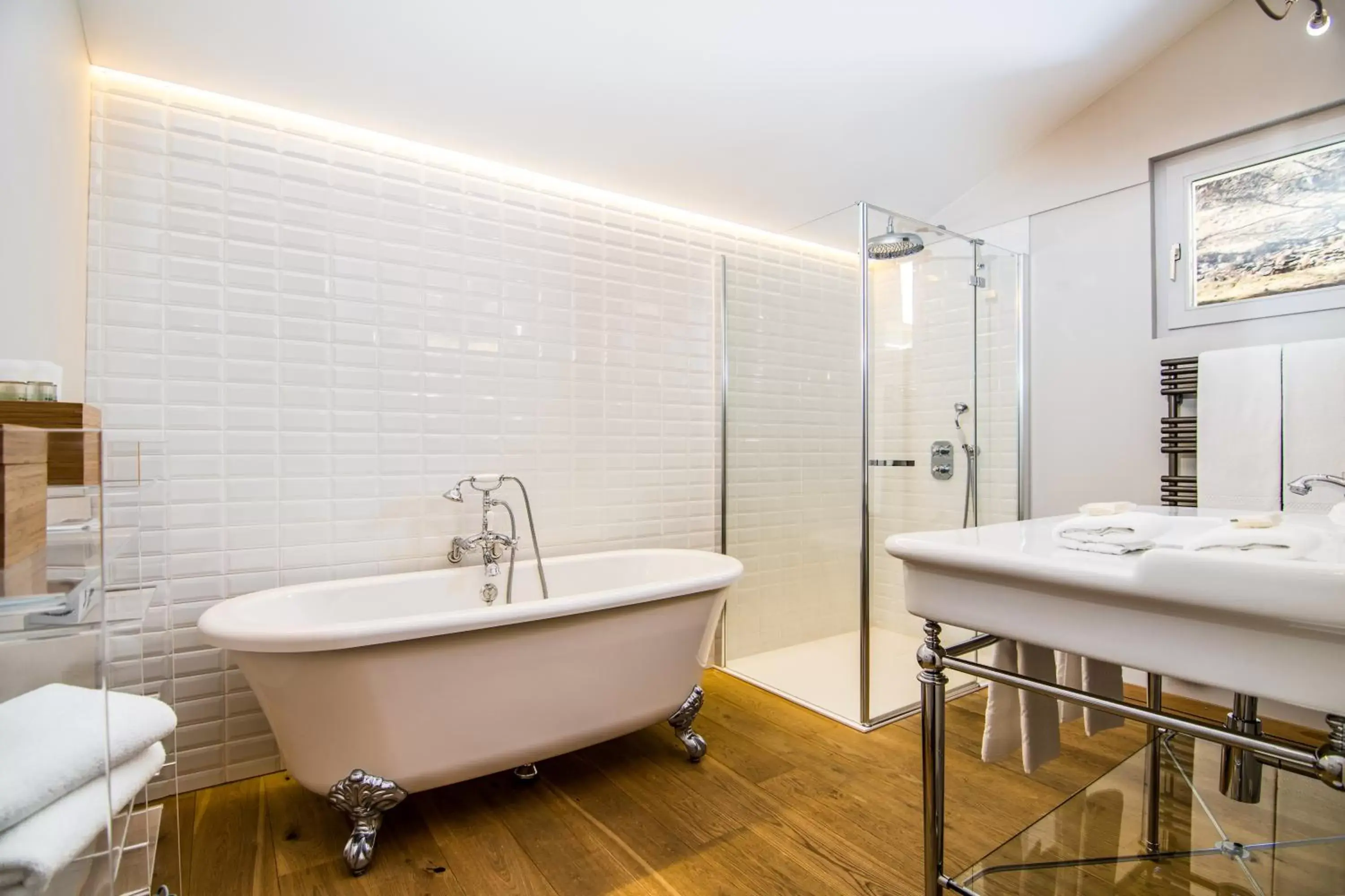 Shower, Bathroom in Waldhotel Fletschhorn Saas-Fee