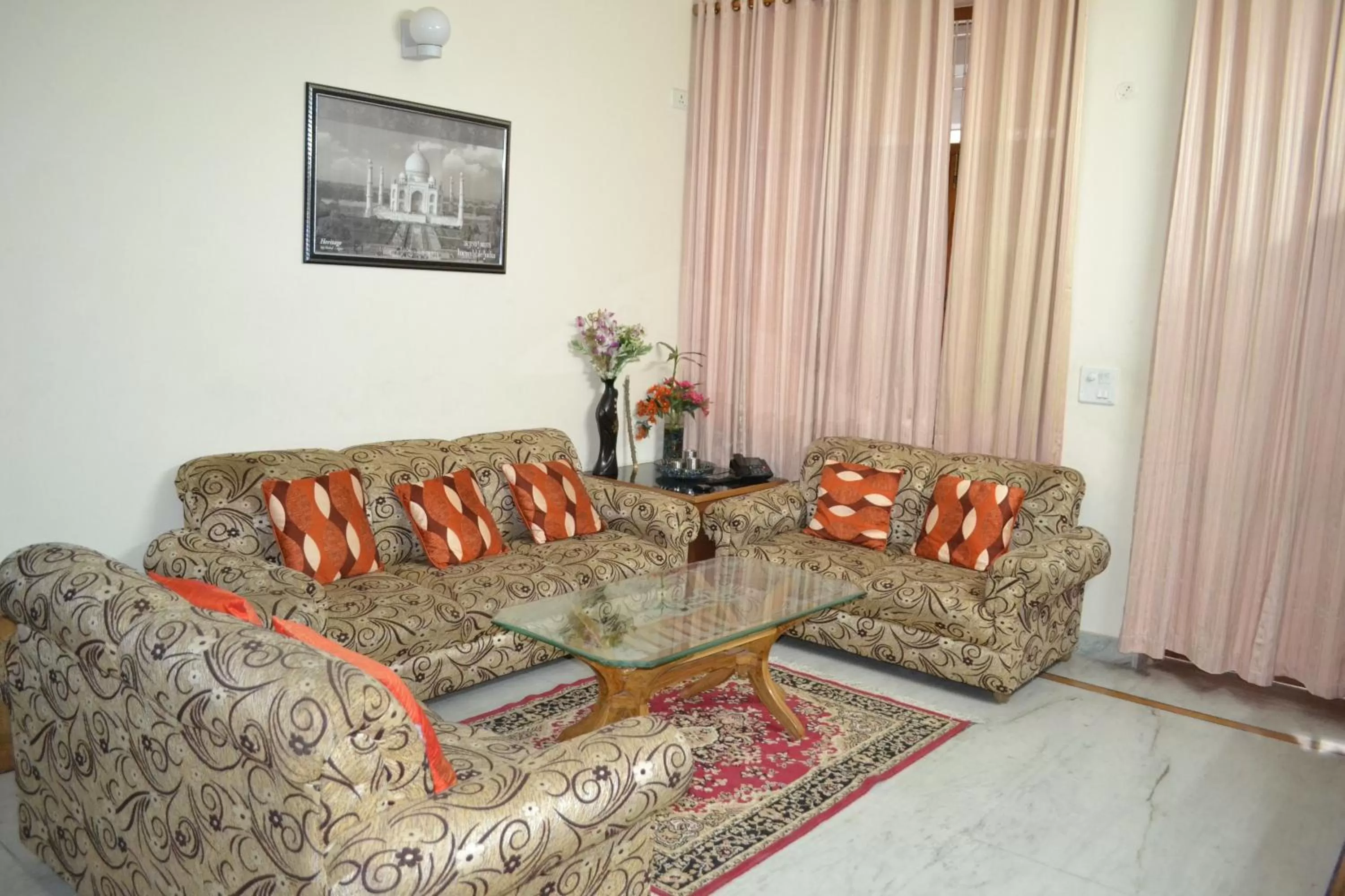 Lobby or reception, Seating Area in Raj Cottage Ganga Vatika