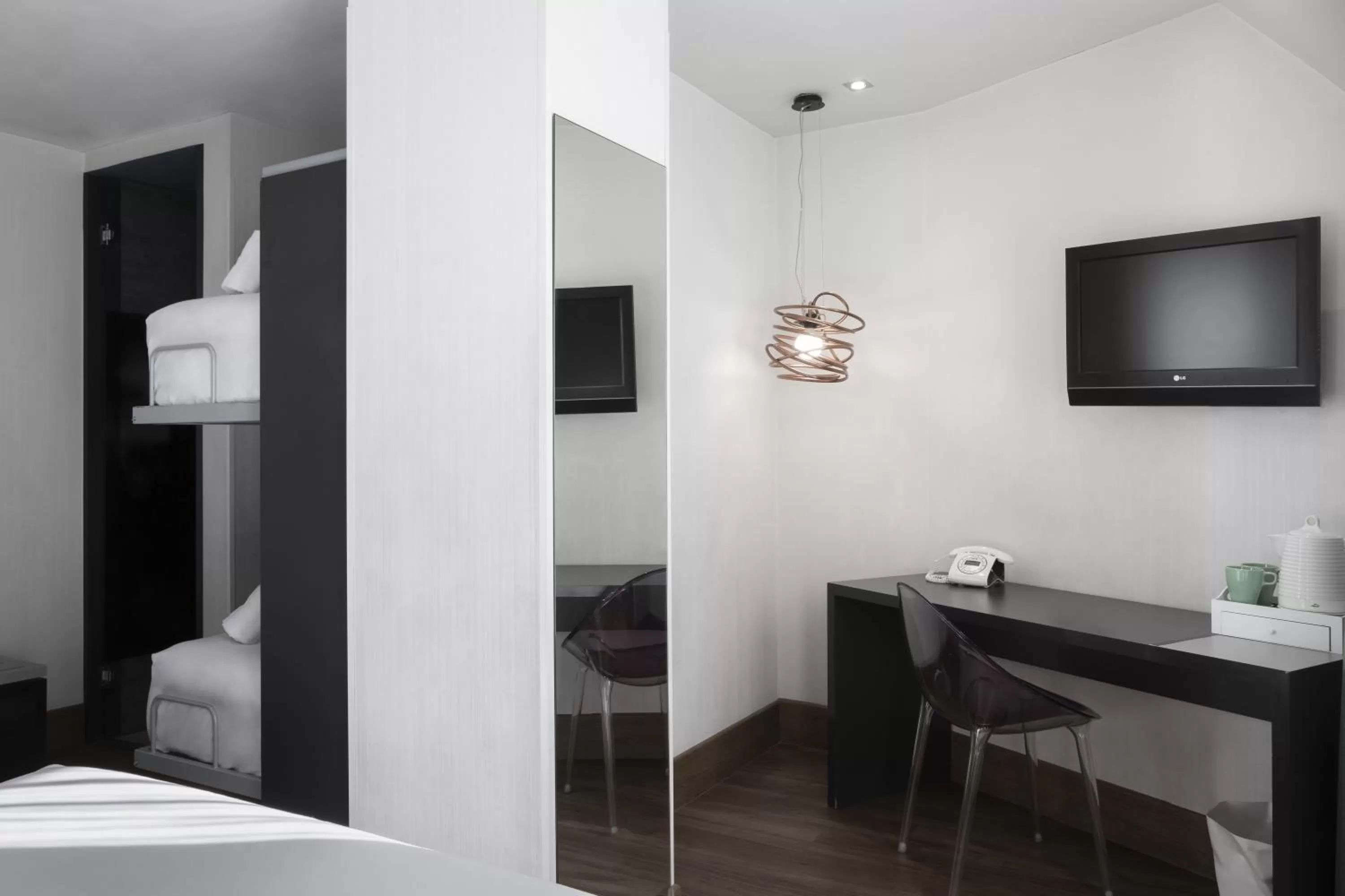 Bedroom, Bed in Petit Palace Plaza Mayor