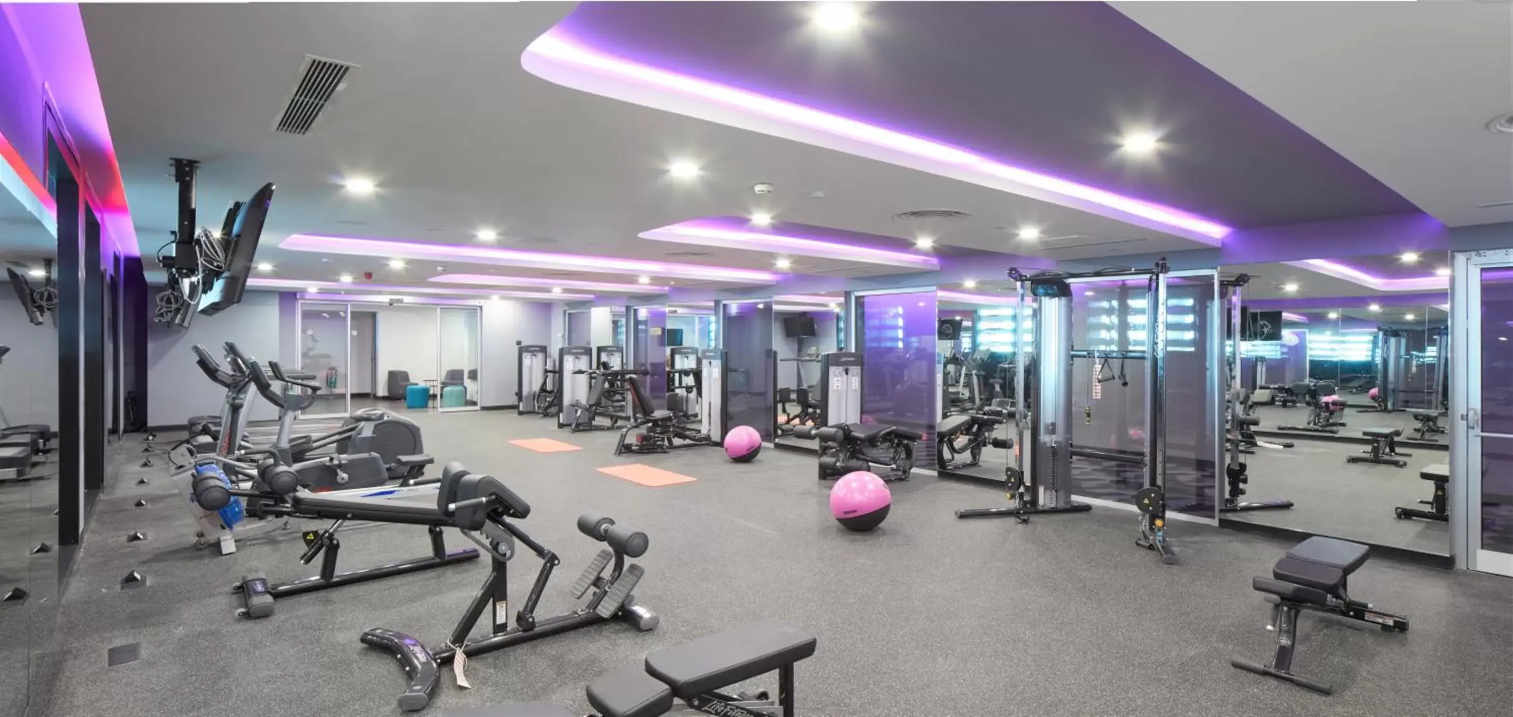 Fitness centre/facilities, Fitness Center/Facilities in YOTEL Istanbul Airport, City Entrance
