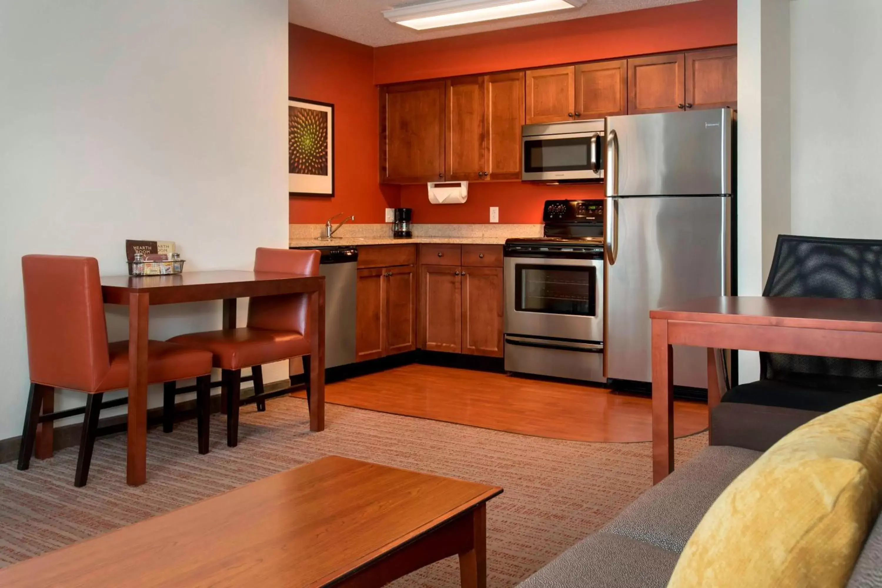 Kitchen or kitchenette, Kitchen/Kitchenette in Residence Inn by Marriott Albany East Greenbush/Tech Valley