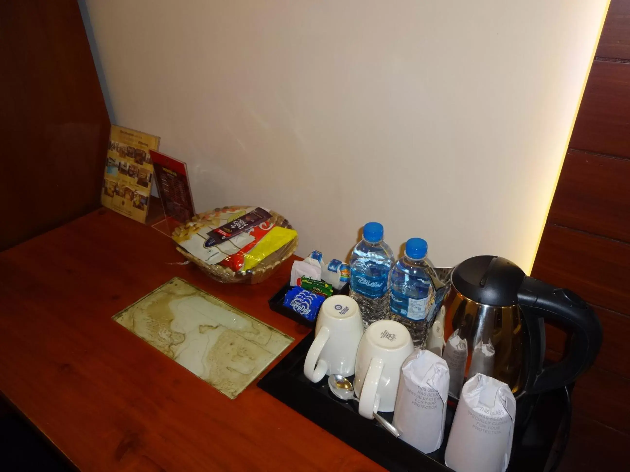 Coffee/Tea Facilities in Paramount Tower