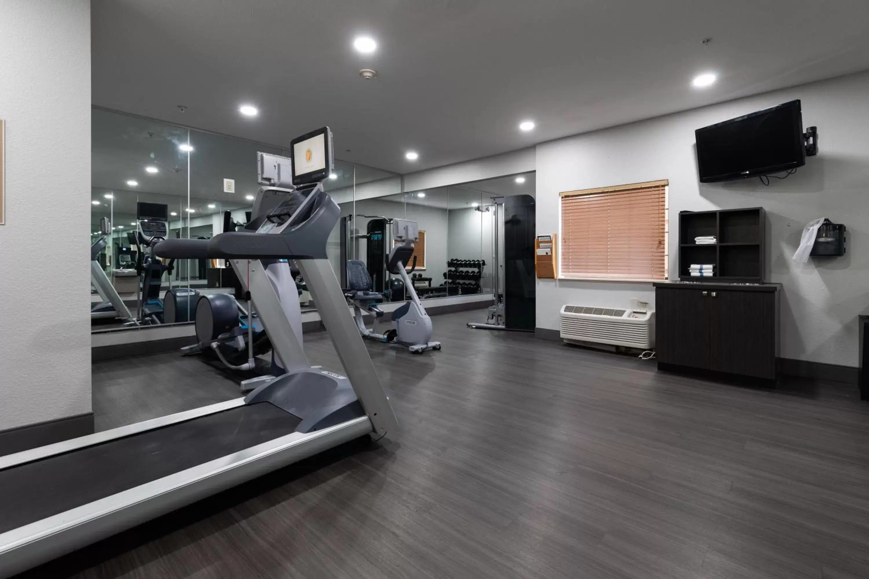 Fitness centre/facilities, Fitness Center/Facilities in Candlewood Suites Knoxville Airport-Alcoa, an IHG Hotel