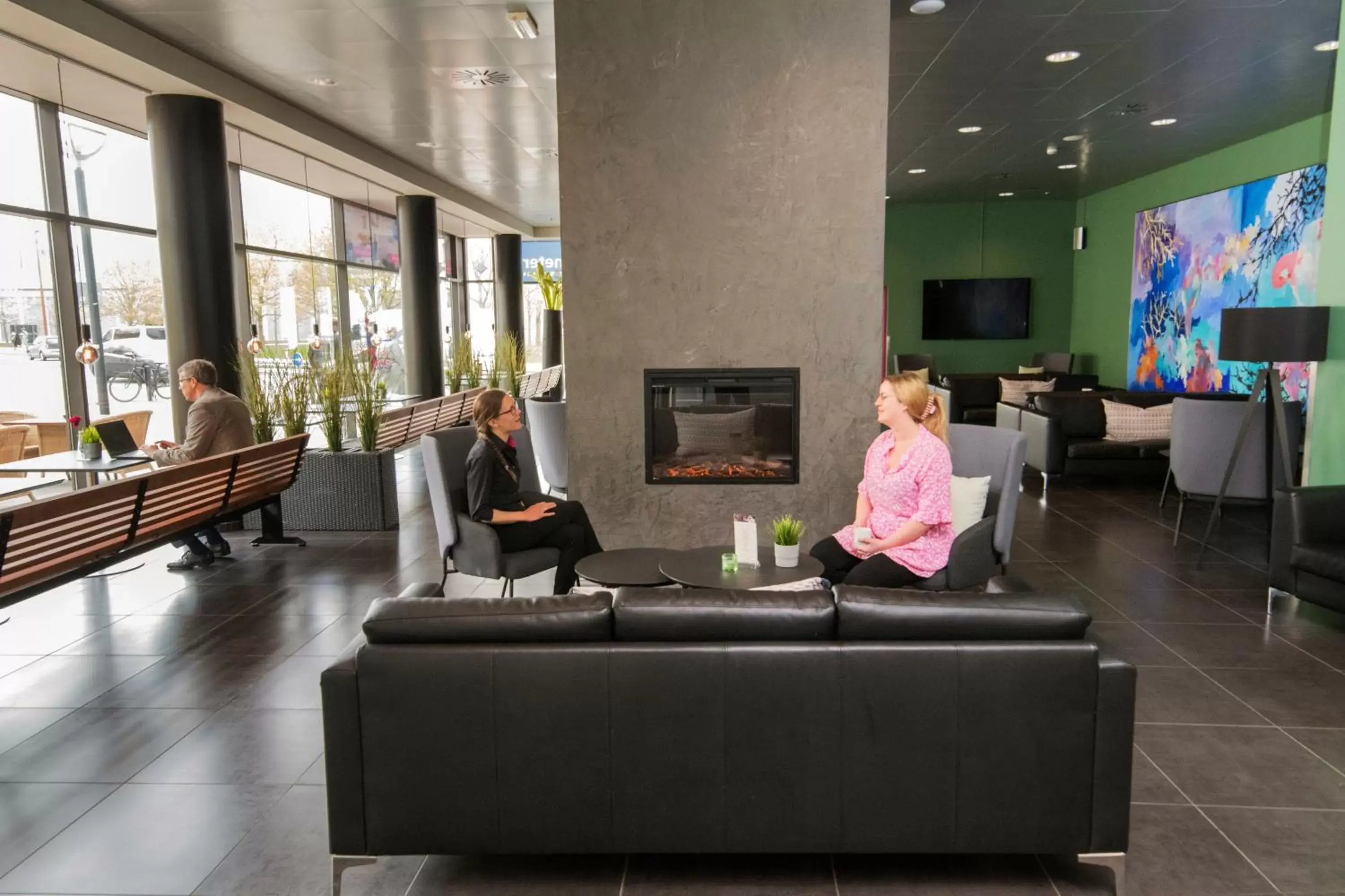 Lounge or bar, Lobby/Reception in Cabinn Aalborg