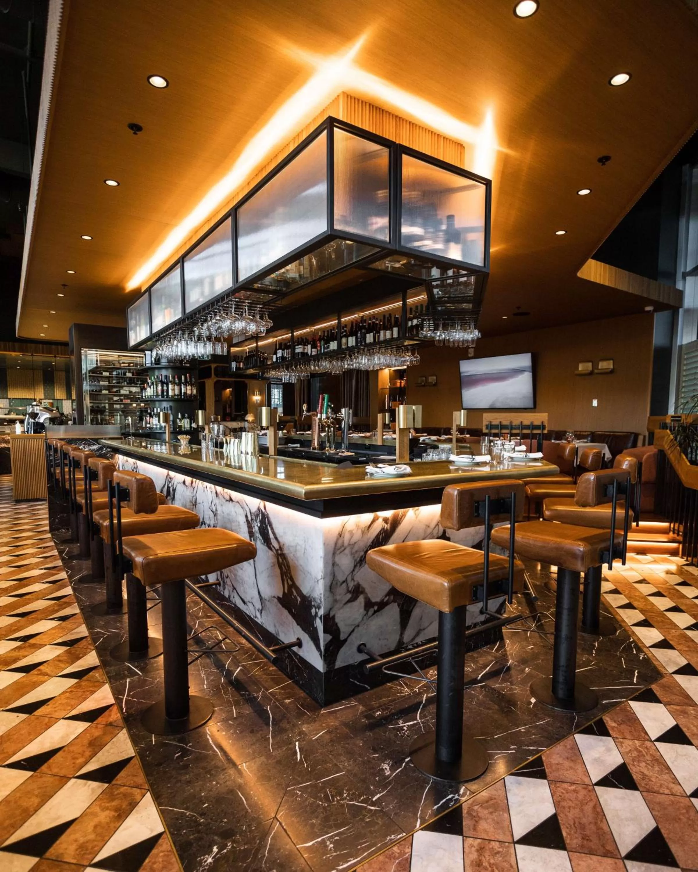 Lounge or bar in Hilton Garden Inn Montreal Midtown, Quebec, Canada